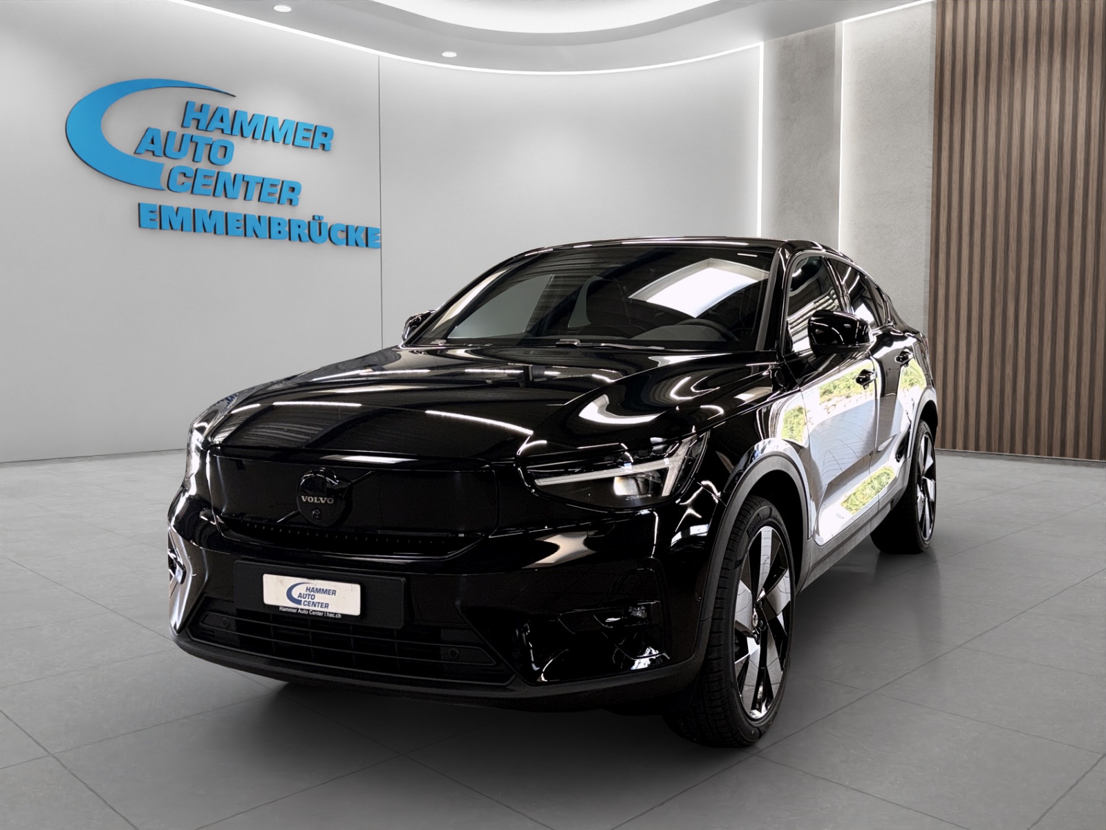 VOLVO EC40 Twin Performance Black Edition AWD-image-0