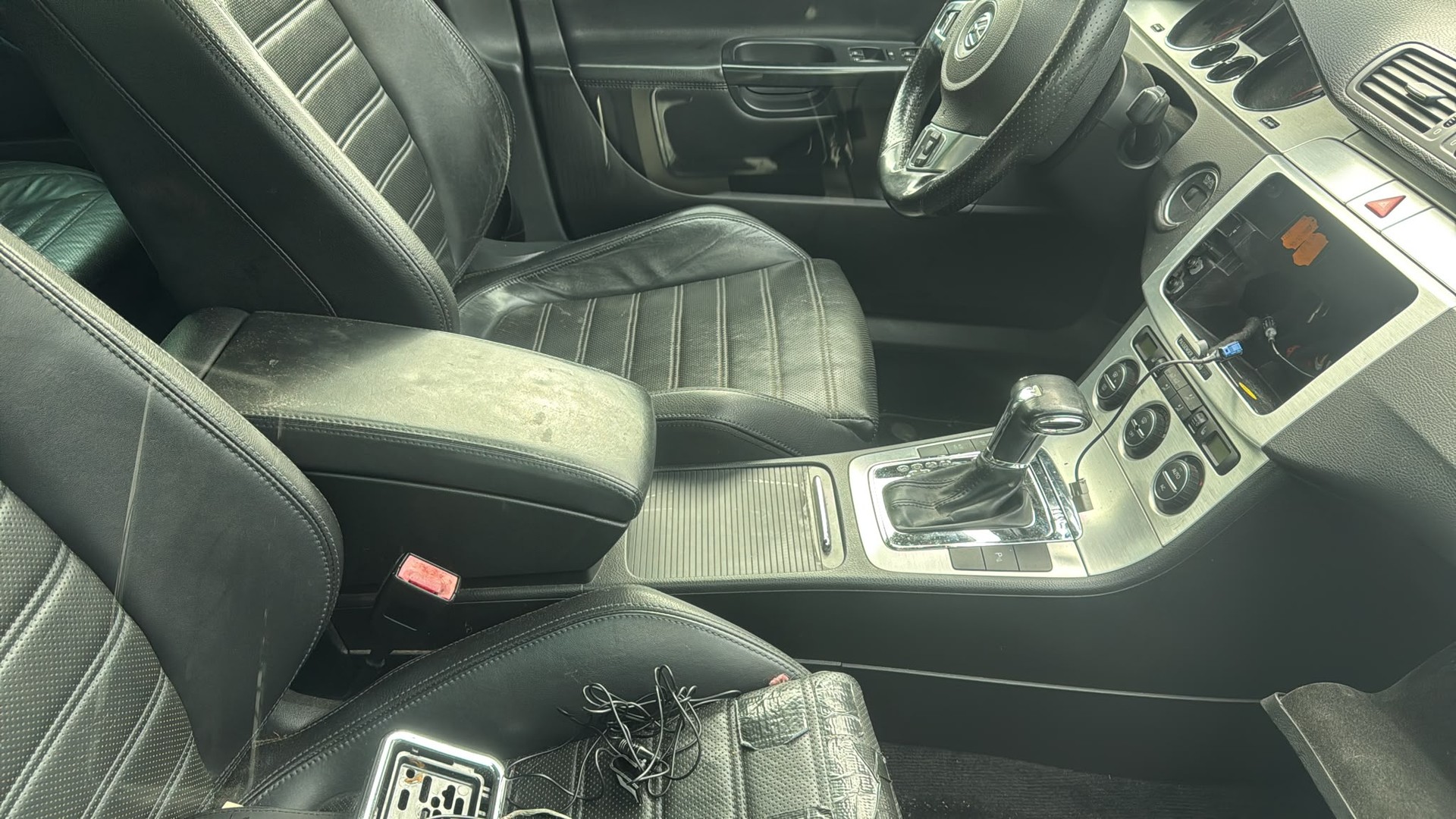 VW Passat Variant 2.0 TDI Highline-image-4