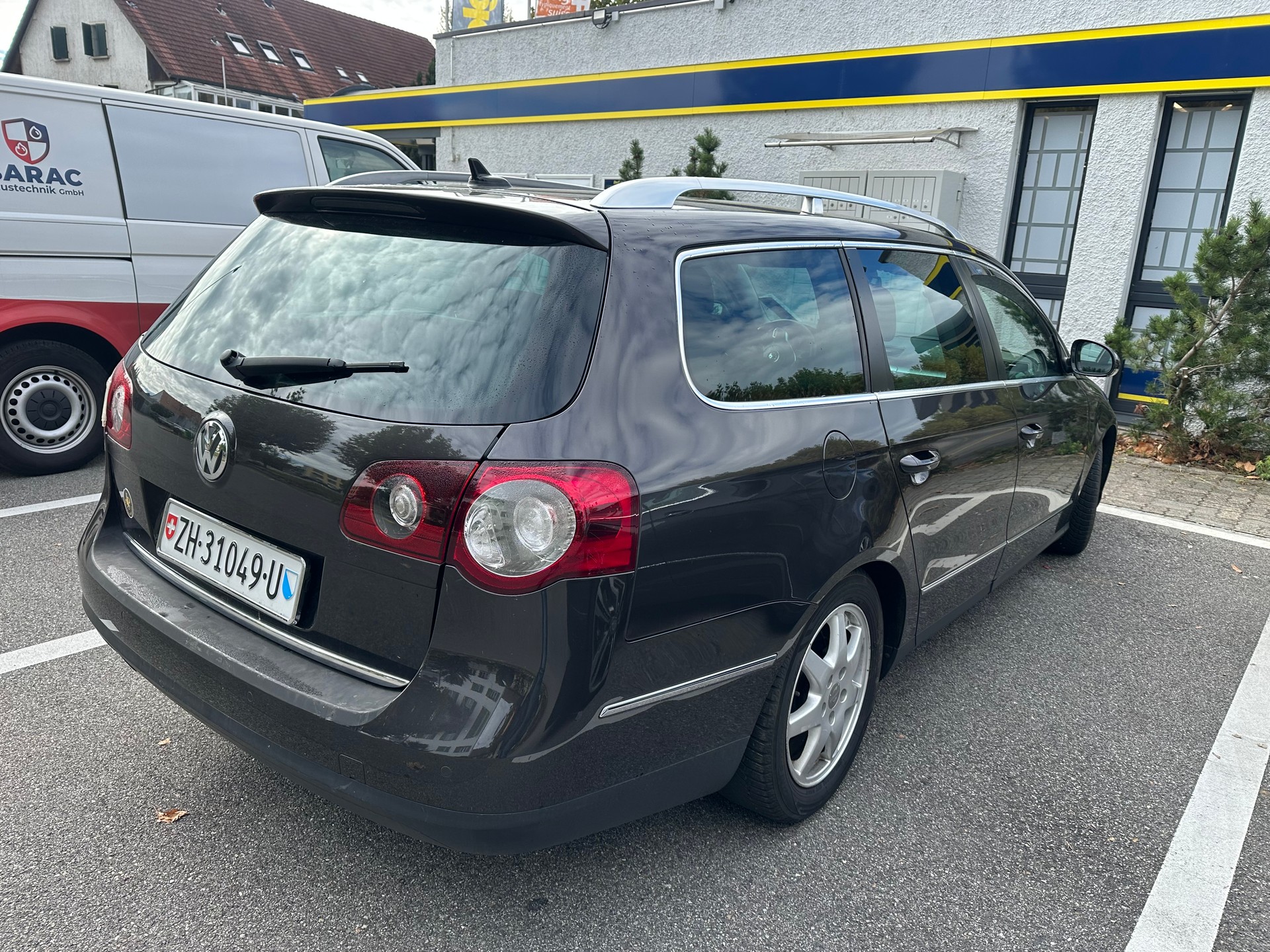 VW Passat Variant 2.0 TDI Highline-image-3