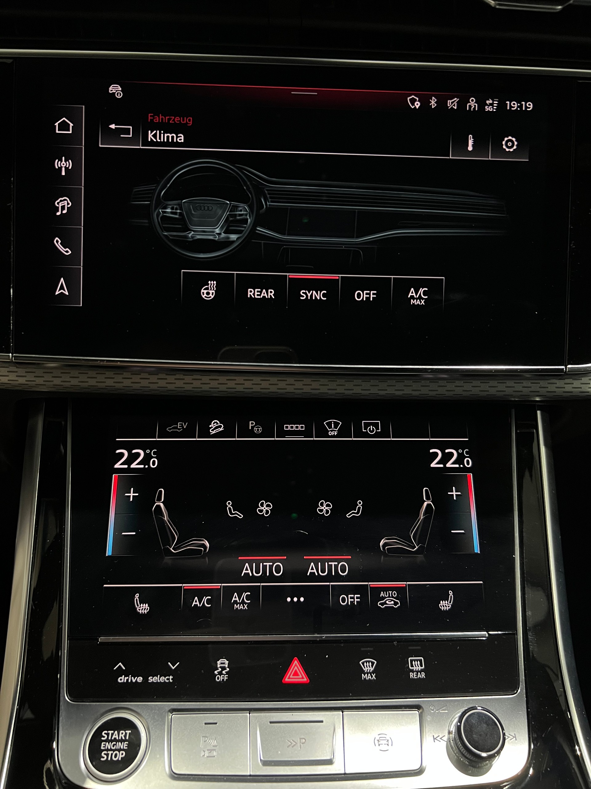 AUDI Q8 SUV TFSI e quattro 290 kW S-Line**5-Jahre Garantie,Matrix,Panodach,Luftfahrwerk**SoH 100%**-image-15