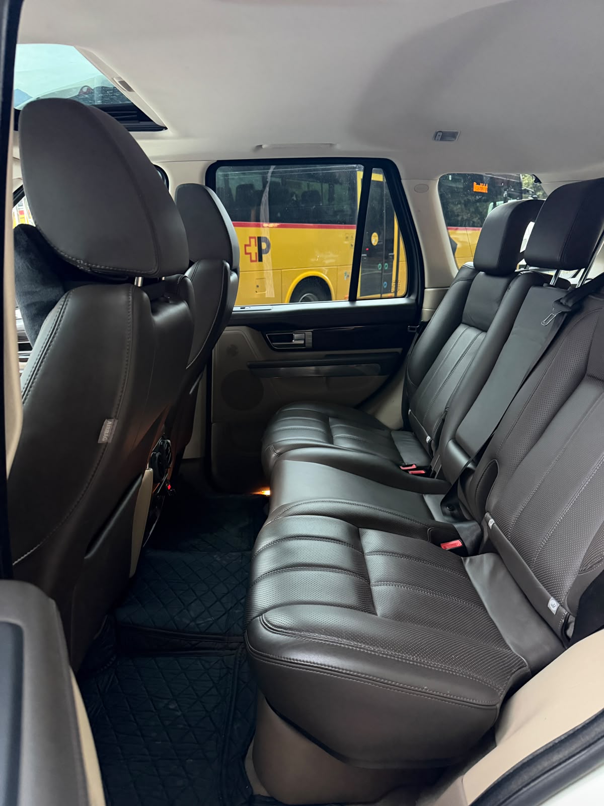 LAND ROVER Range Rover Sport 3.6 TDV8 HSE Automatic-image-7