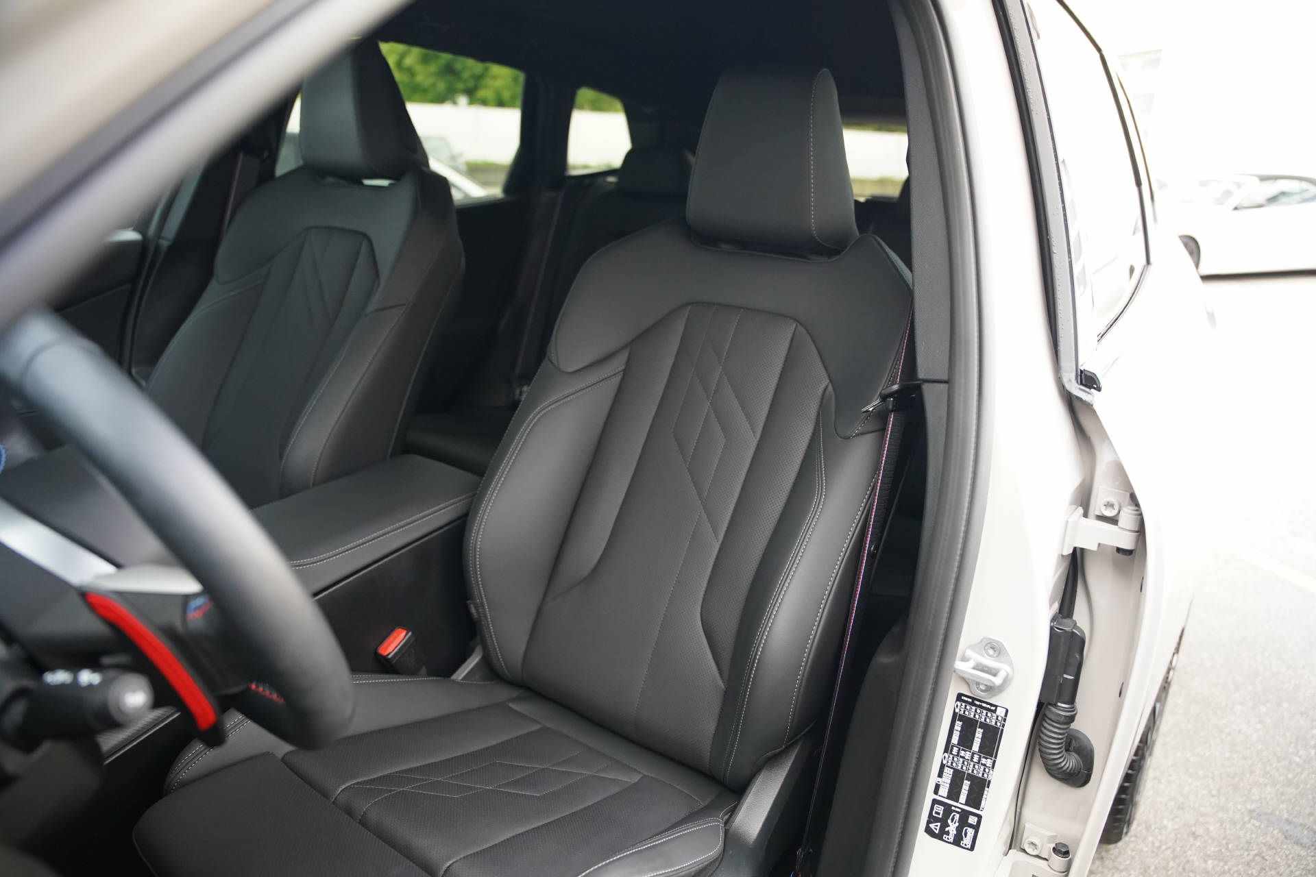 BMW X3 xDrive M50 48V M Sport Pro-image-9