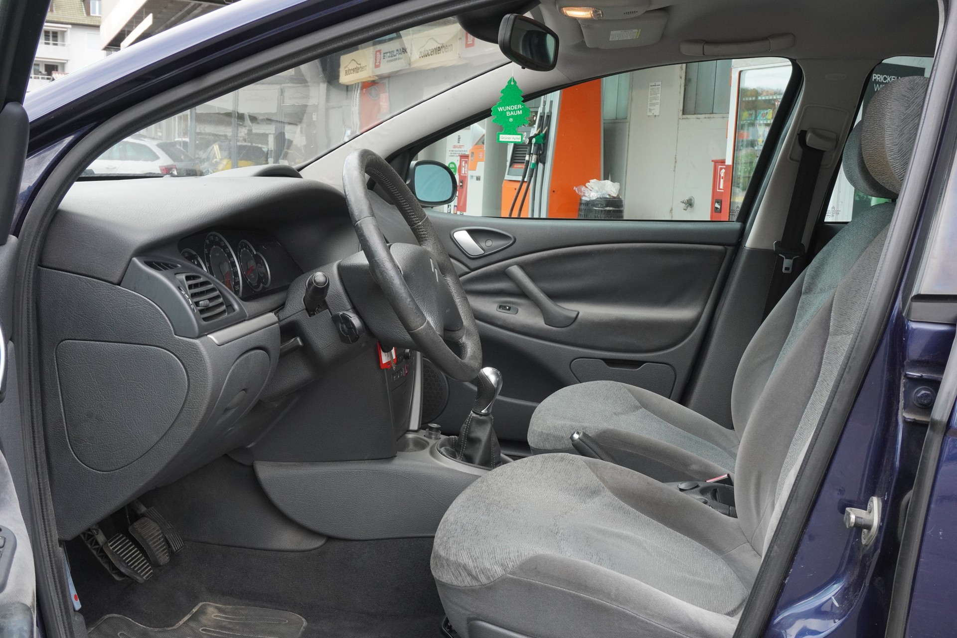 CITROEN C5 Break 2.0i Exclusive-image-7