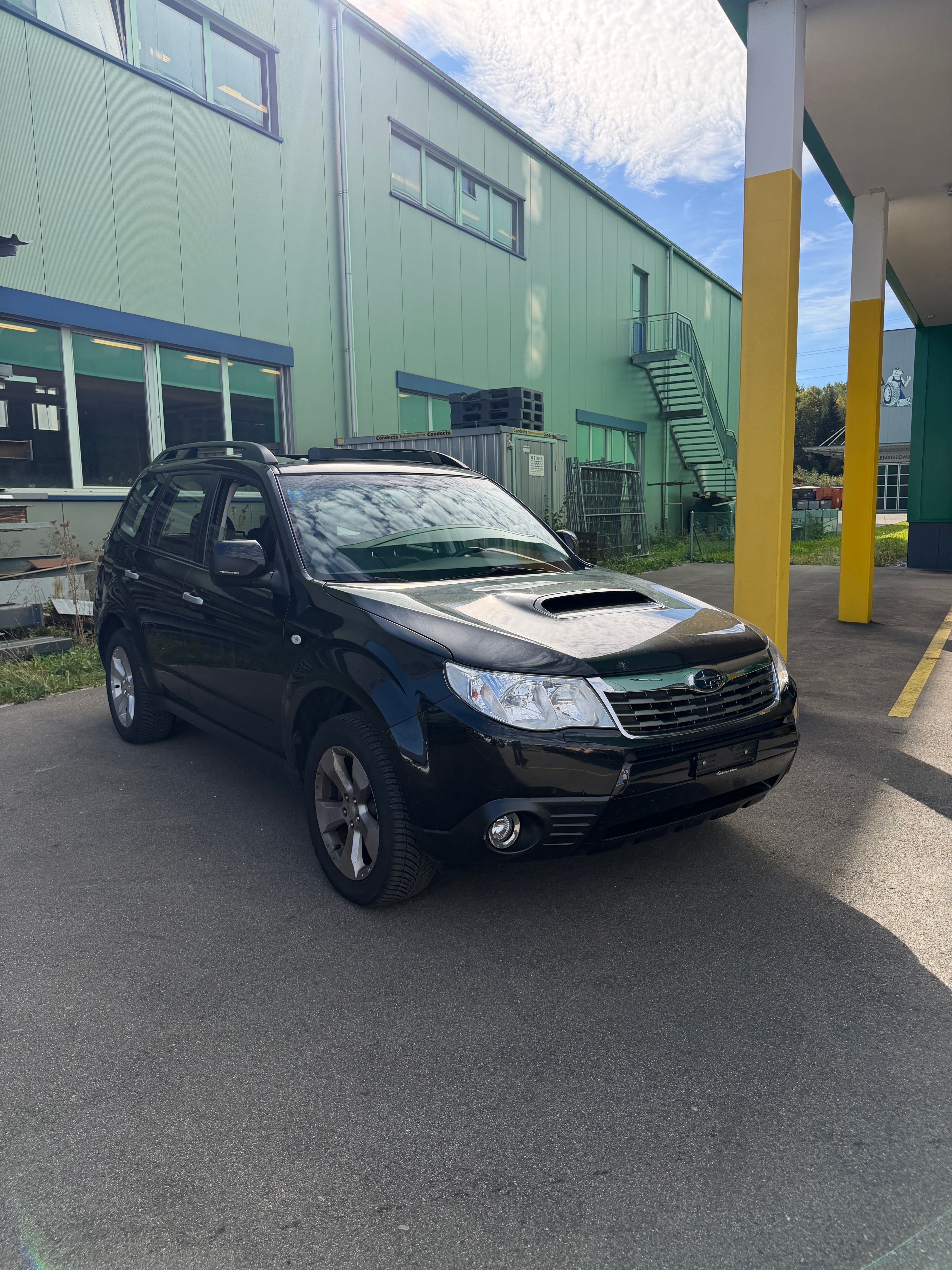 Car photo