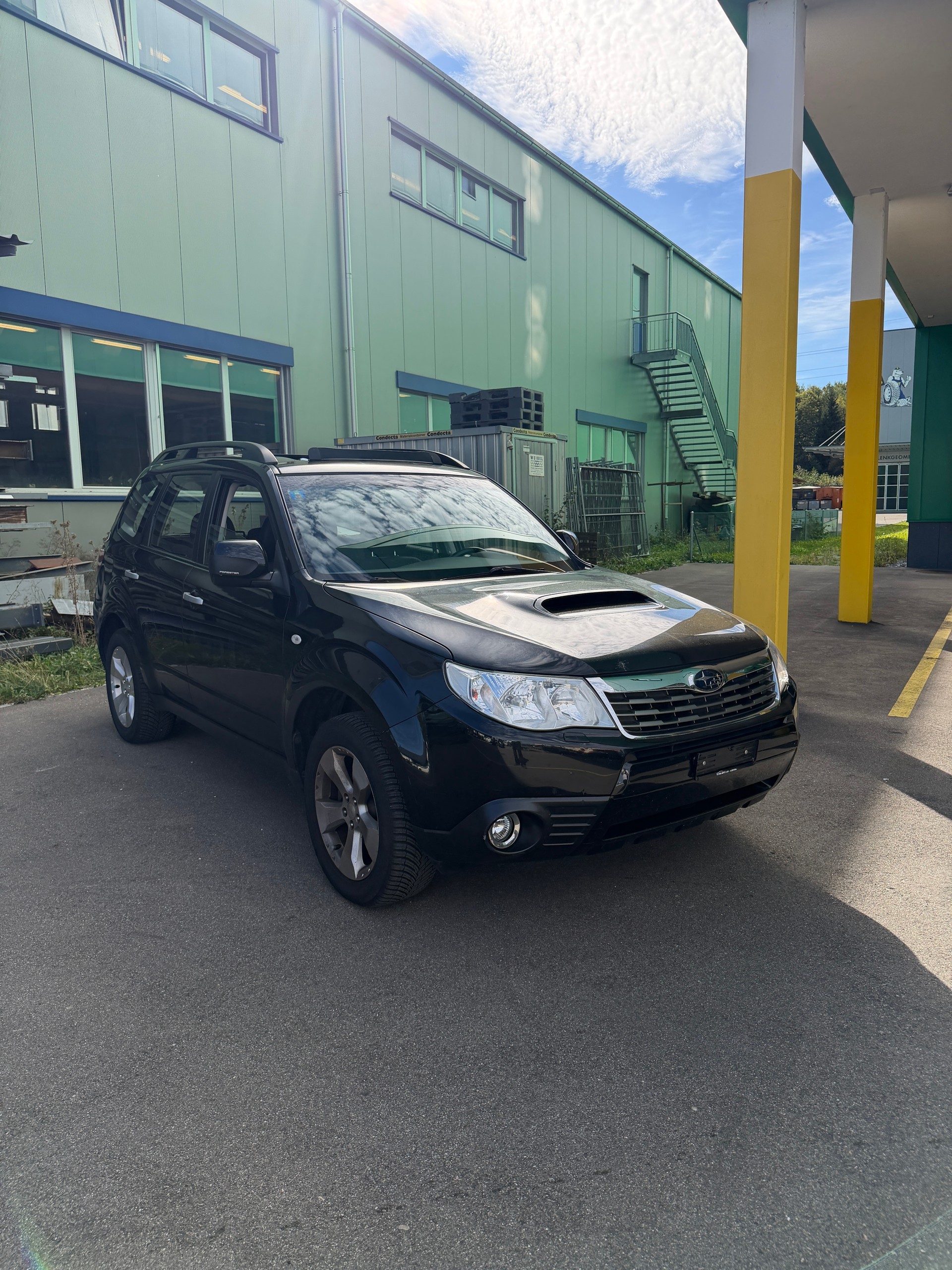 SUBARU Forester 2.0D XS Comfort-image-0