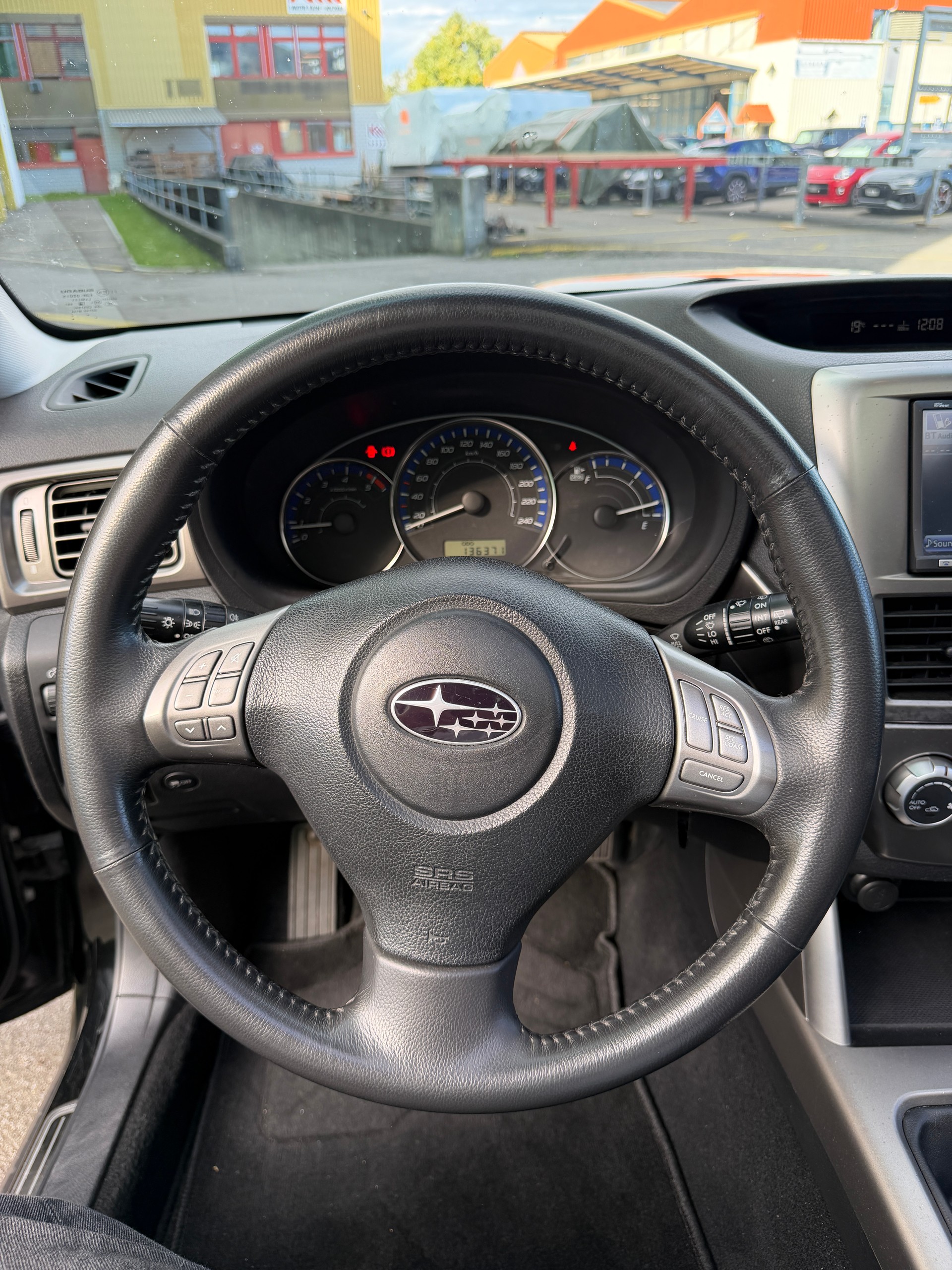 SUBARU Forester 2.0D XS Comfort-image-12