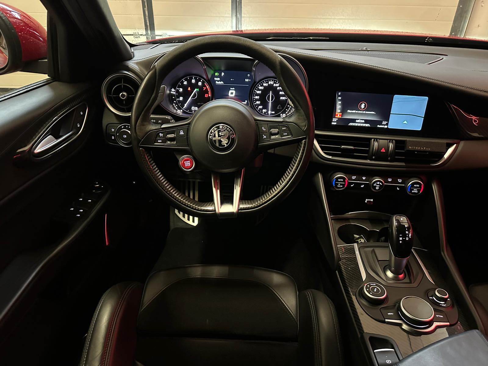 ALFA ROMEO Giulia 2.9 V6 Quadrifoglio Automatic-image-16