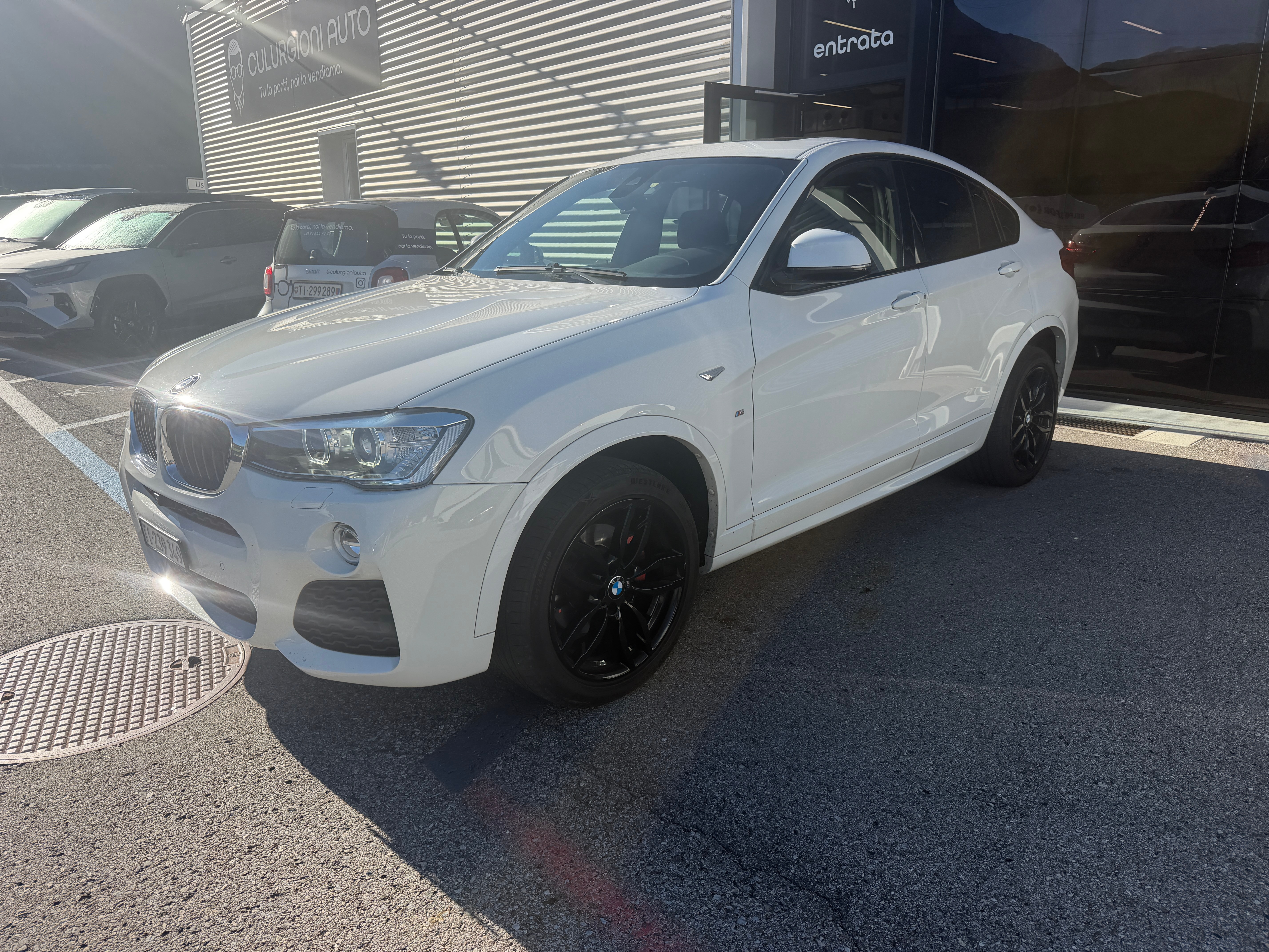 Car photo