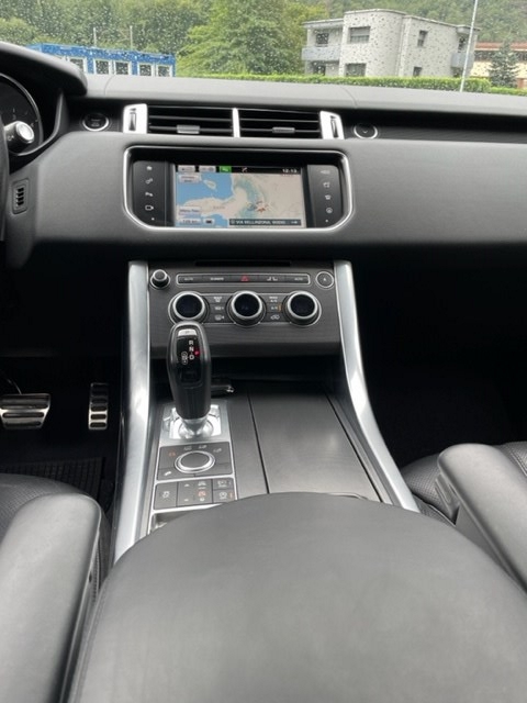 LAND ROVER Range Rover Sport 3.0 SDV6 HSE Dynamic Automatic-image-10