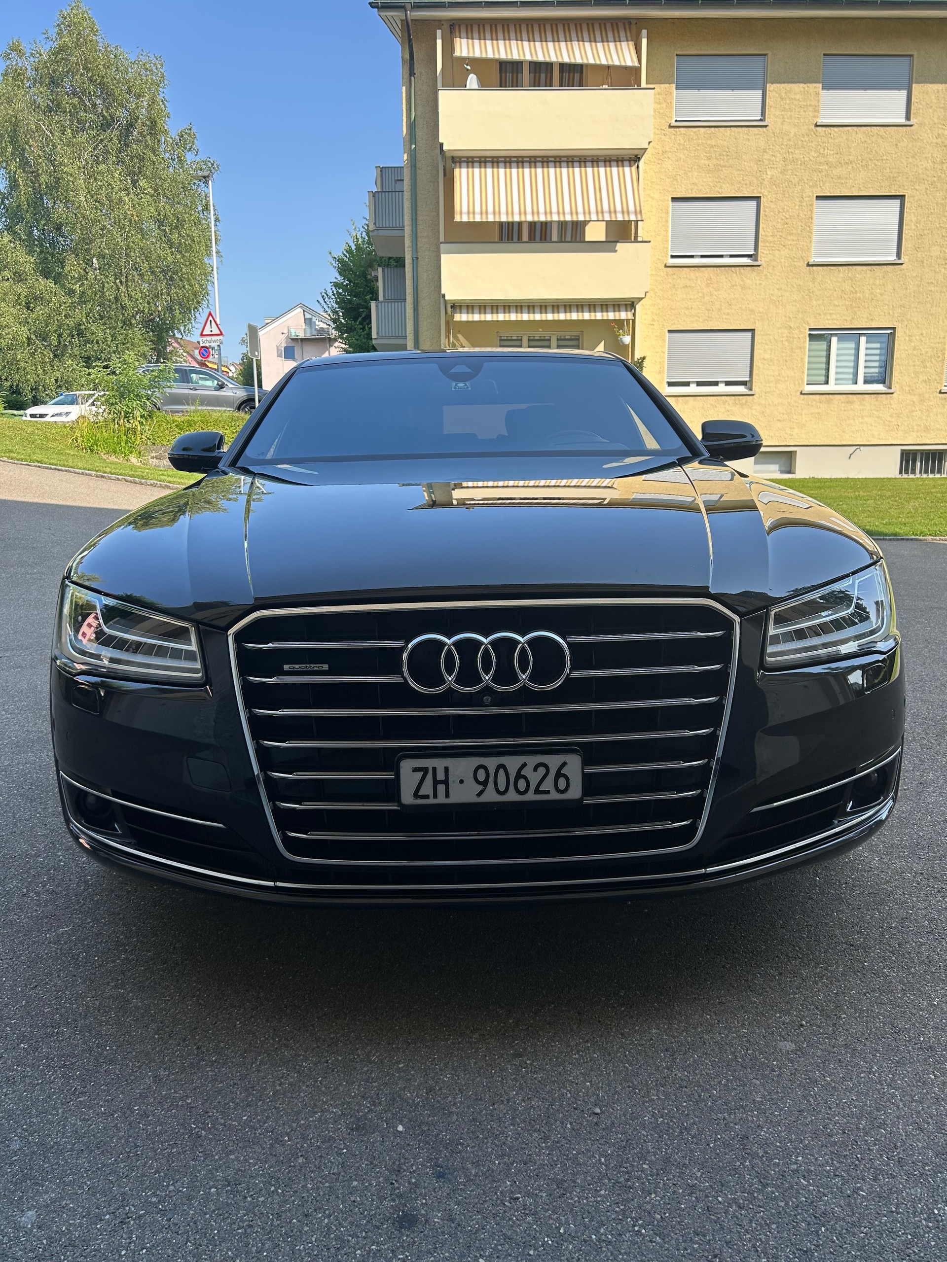 AUDI A8 4.2 TDI quattro tiptronic-image-3