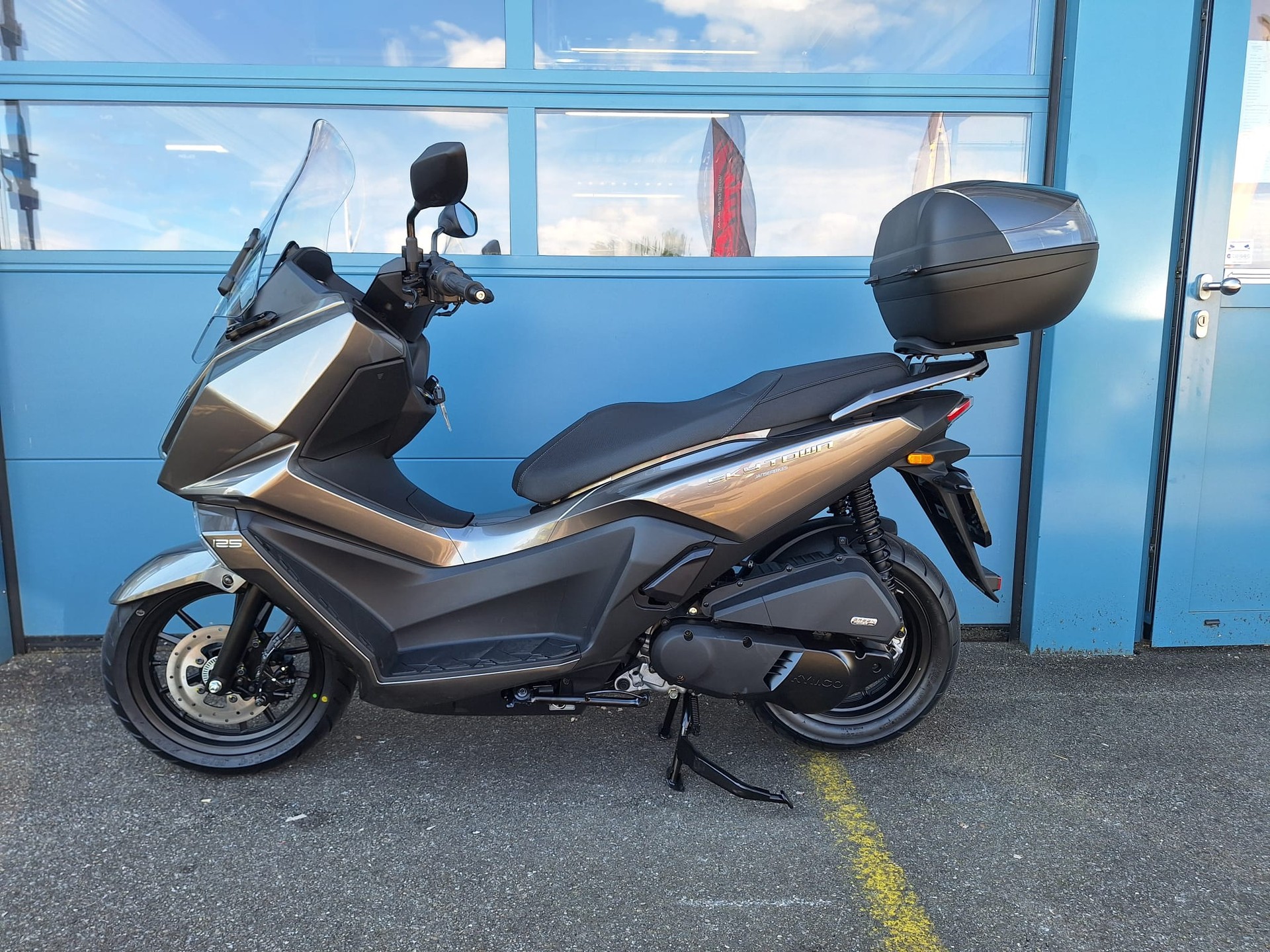 KYMCO SKY TOWN 125-image-1
