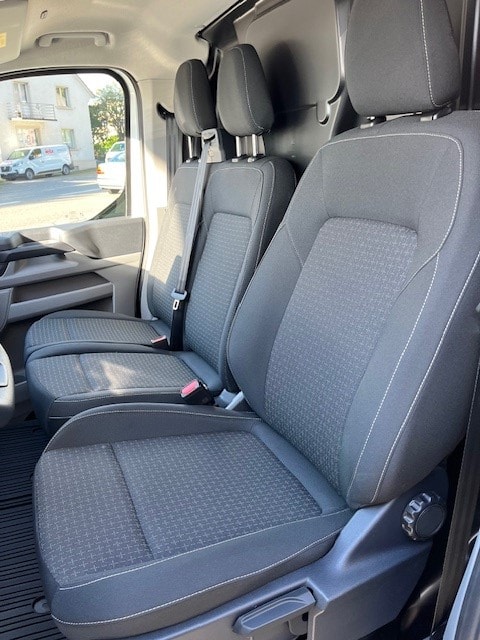 FORD E-Transit Custom Van 320 L1H1 82,5kWh Trend-image-7