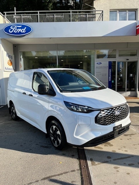 FORD E-Transit Custom Van 320 L1H1 82,5kWh Trend-image-2
