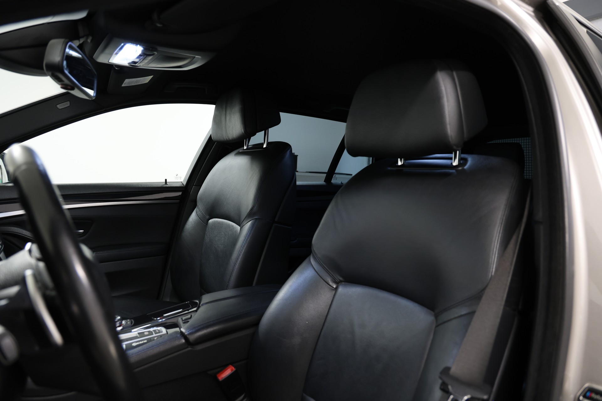 BMW 525d Touring Steptronic frisch ab MFK-image-6
