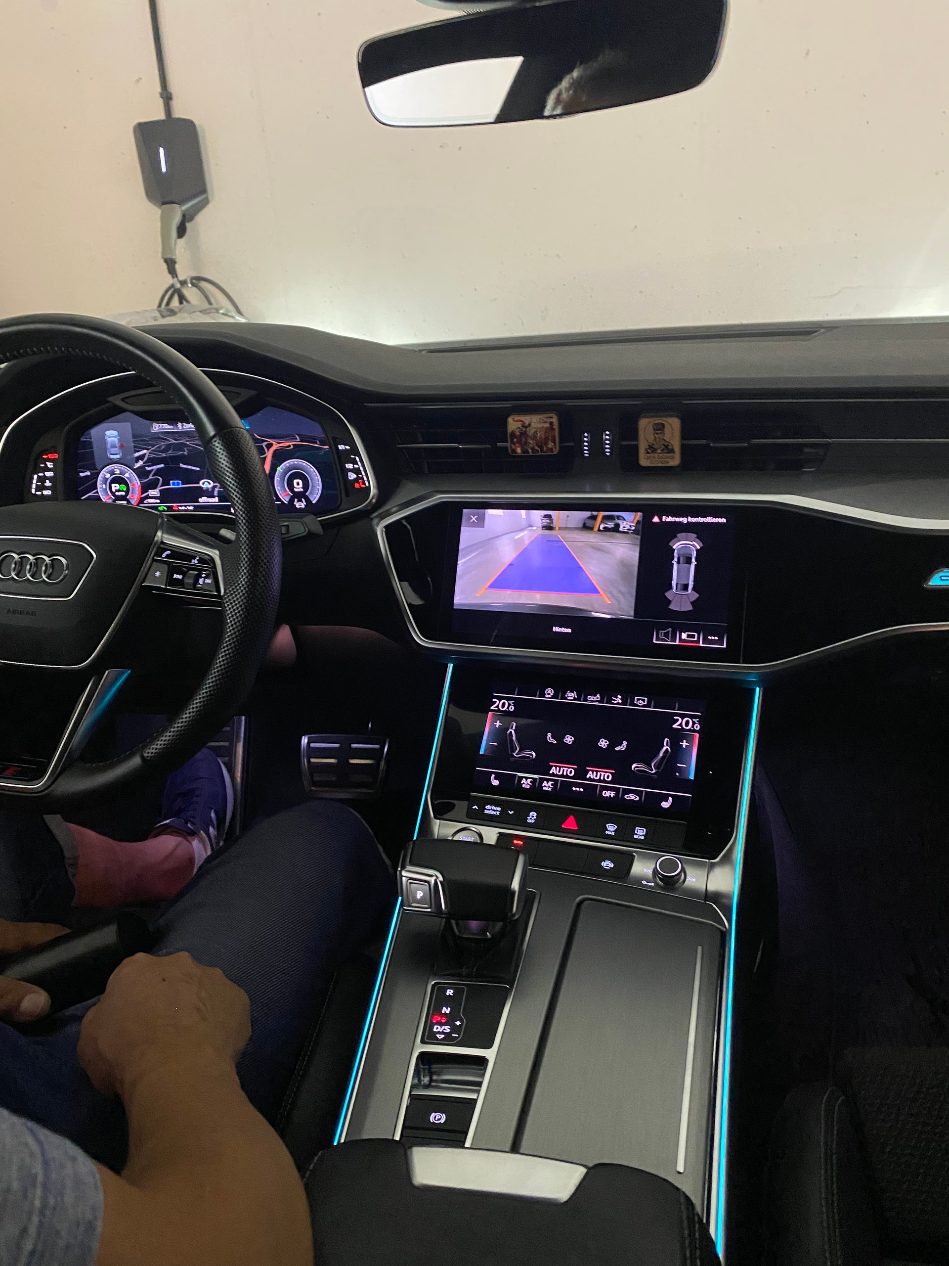 AUDI A7 Sportback 50 TDI quattro S-tronic-image-3