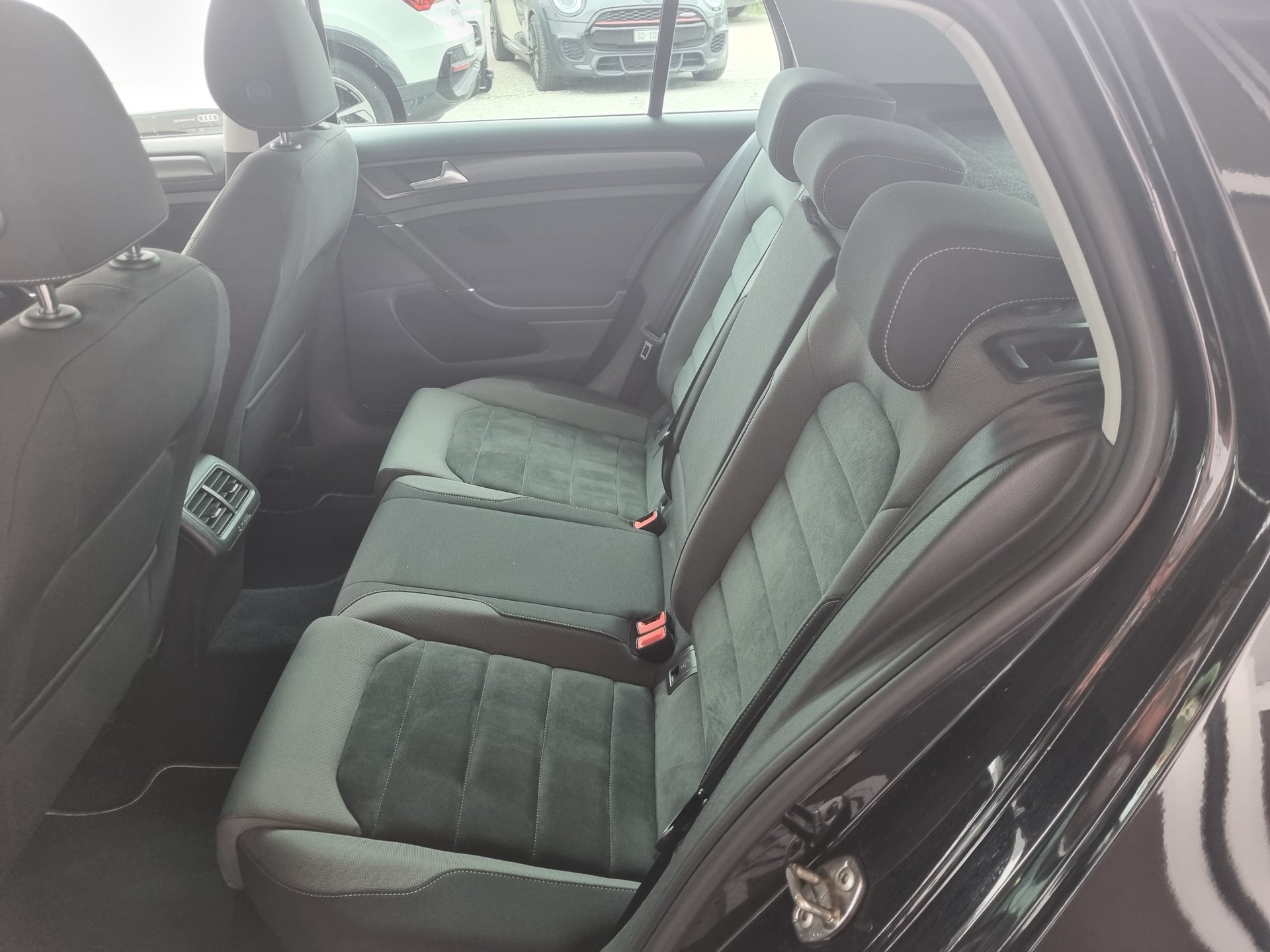 VW Golf 1.4 TSI Comfortline-image-9