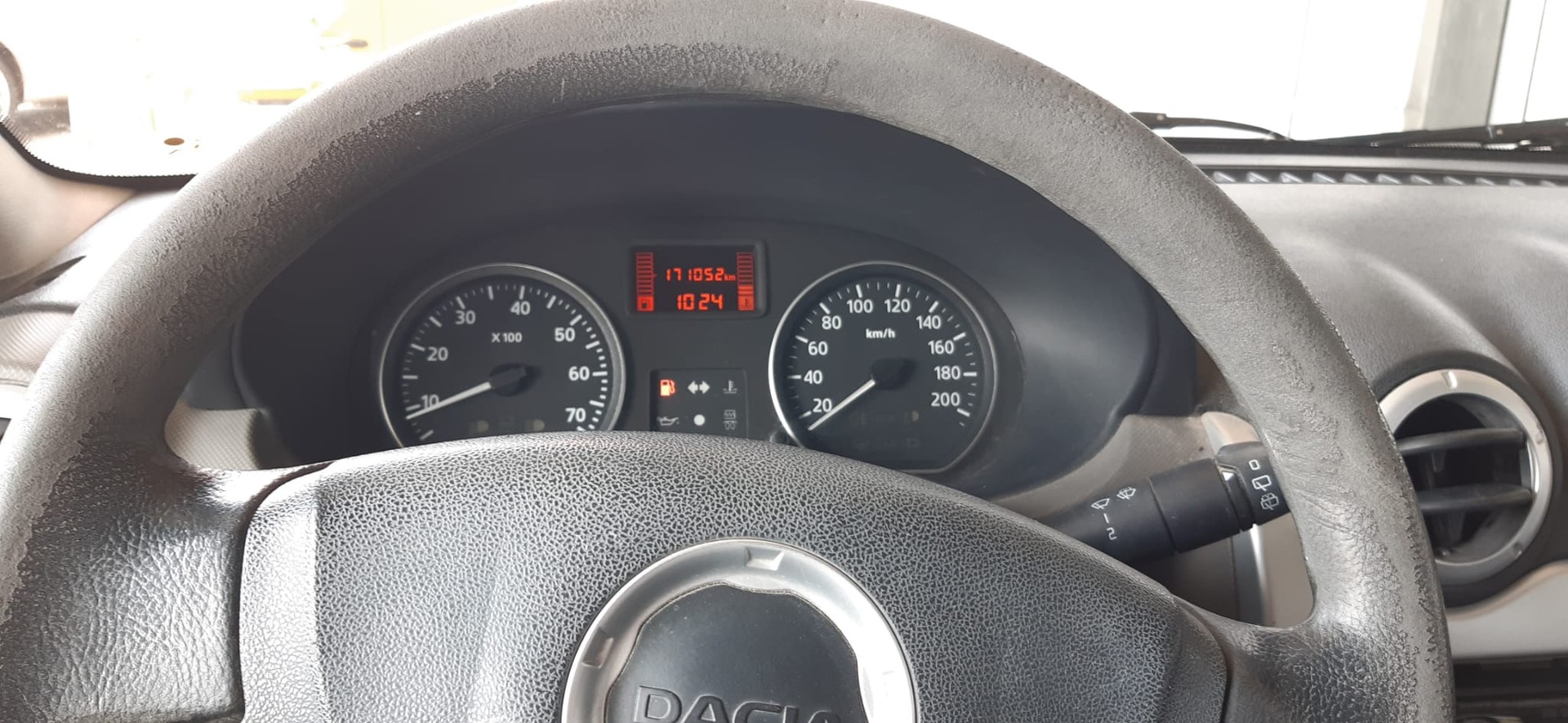 DACIA Logan 1.6 Ambiance-image-10