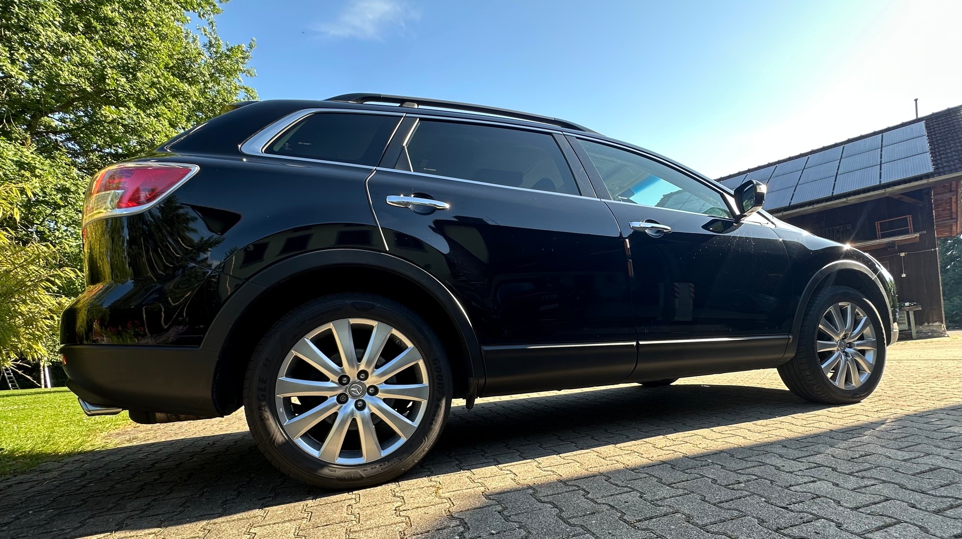 MAZDA CX-9-image-4