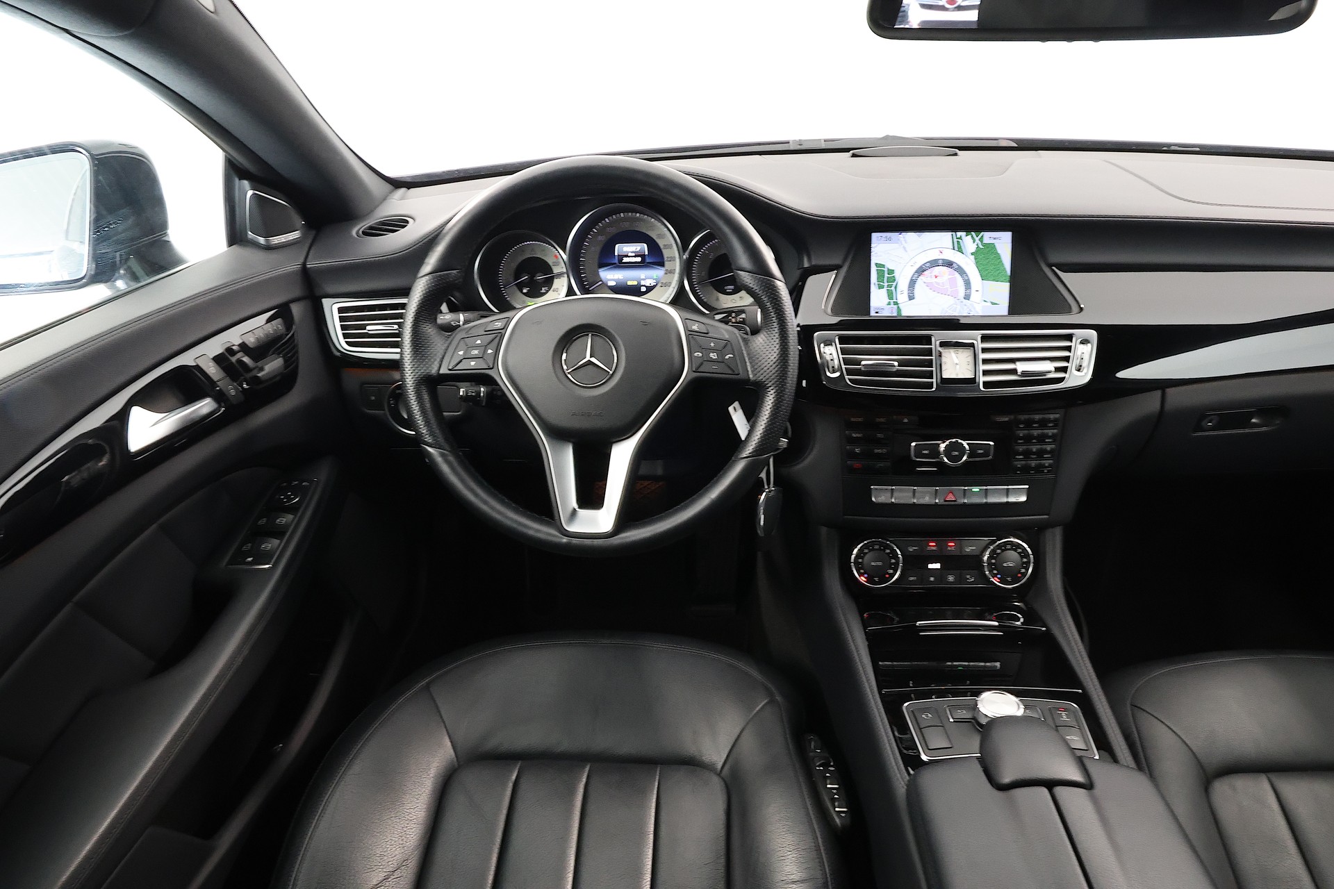 MERCEDES-BENZ CLS Shooting Brake 350 CDI 4Matic 7G-Tronic-image-10
