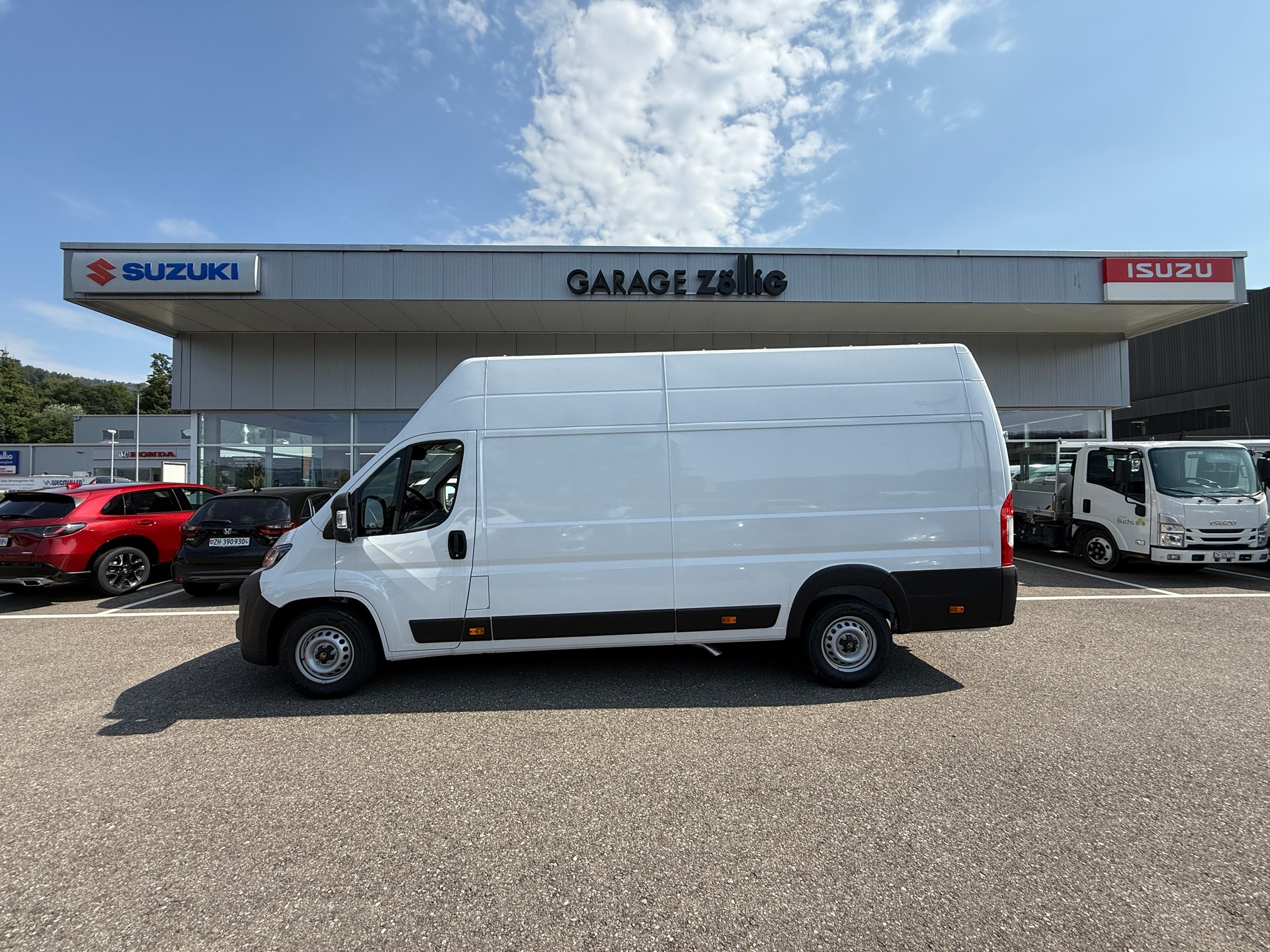 CITROEN Jumper 35+ 2.2 BlueHDi 180PS L4H3 EAT8 270° Apple Car-Play alle Assistenten Beste Ausstattung im Angebot. Alle Grössen verfügbar-showroom-element-2