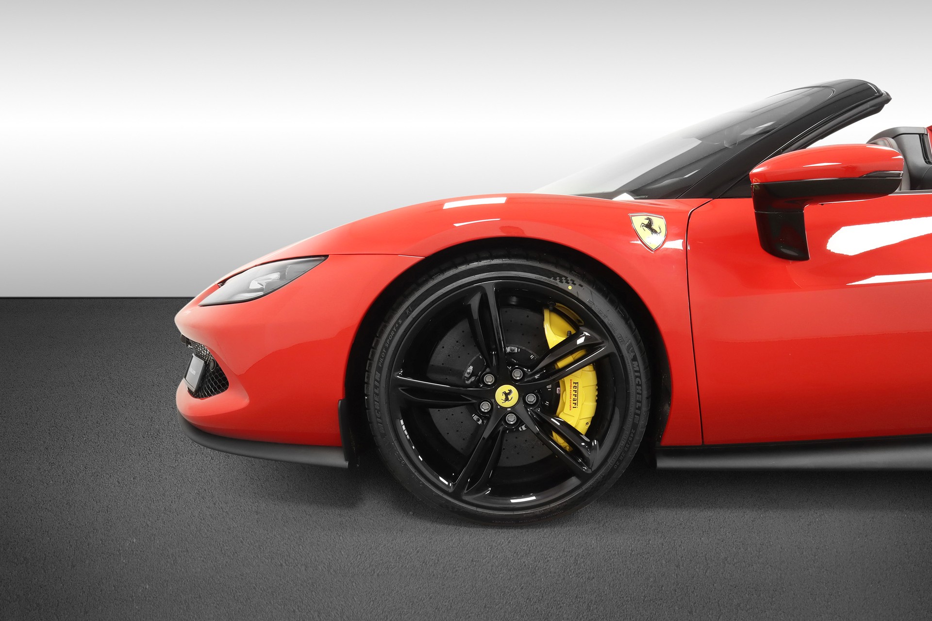 FERRARI 296 GTS-image-8
