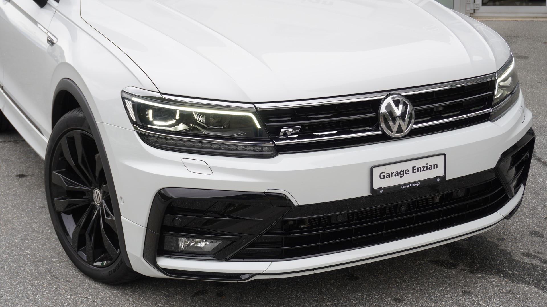 VW Tiguan 2.0TSI Highline 4Motion DSG-image-16