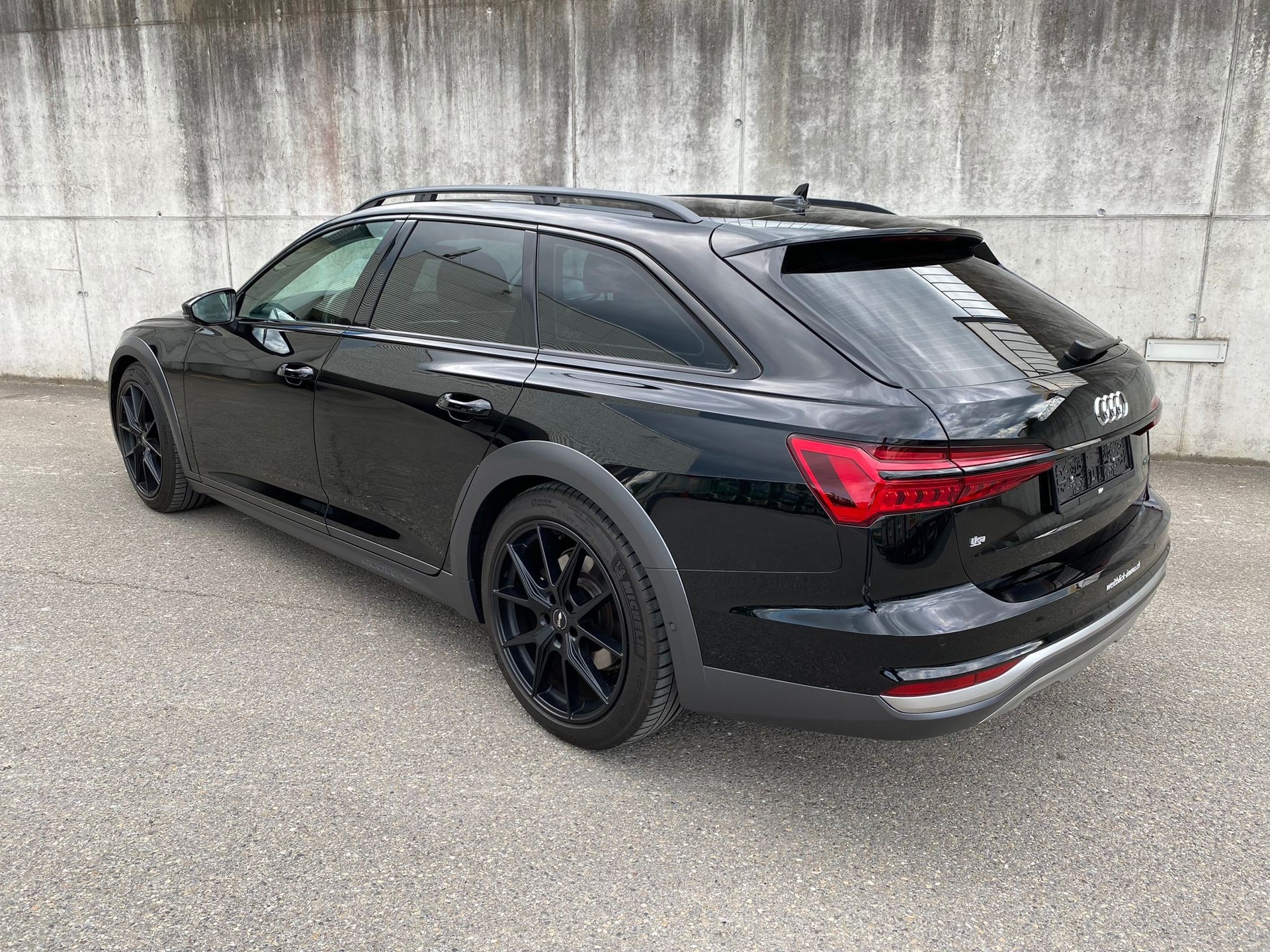 AUDI A6 allroad 45 TDI quattro tiptronic-image-1