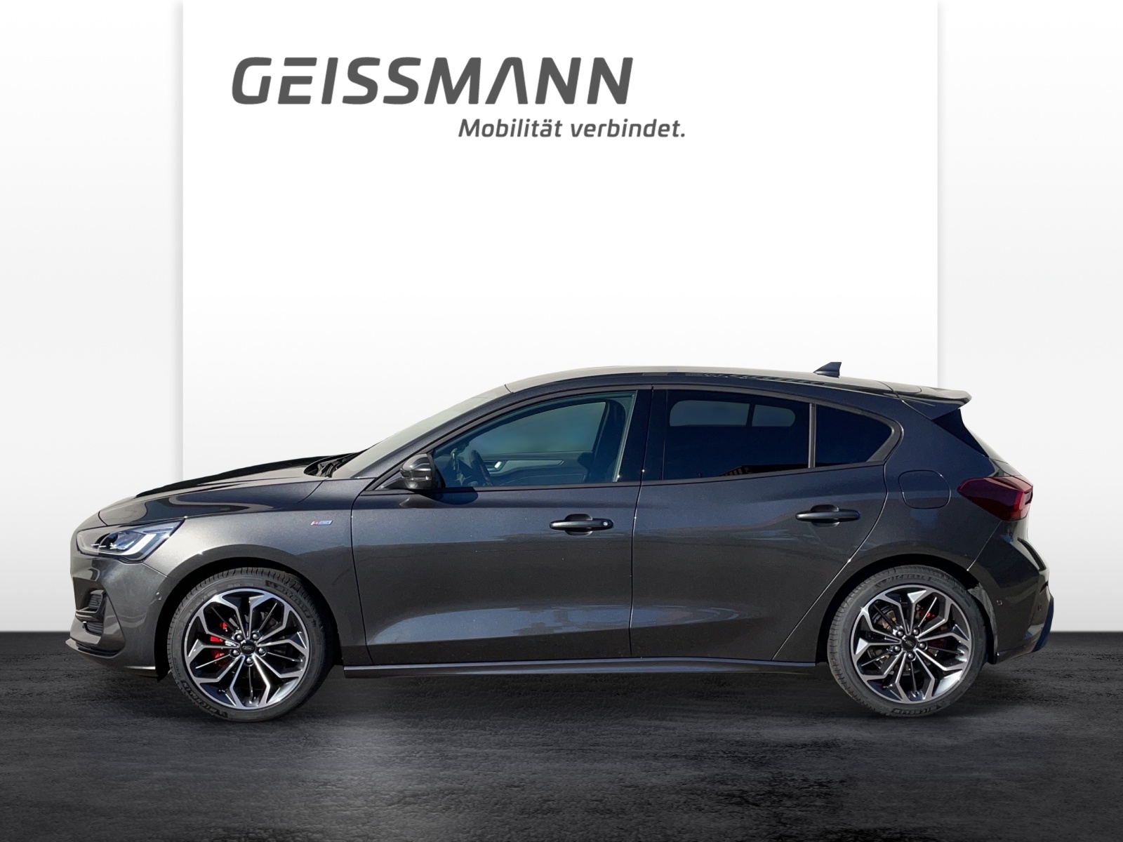 FORD Focus 1.0i EcoB Hybrid 155 ST-Line Style-image-1
