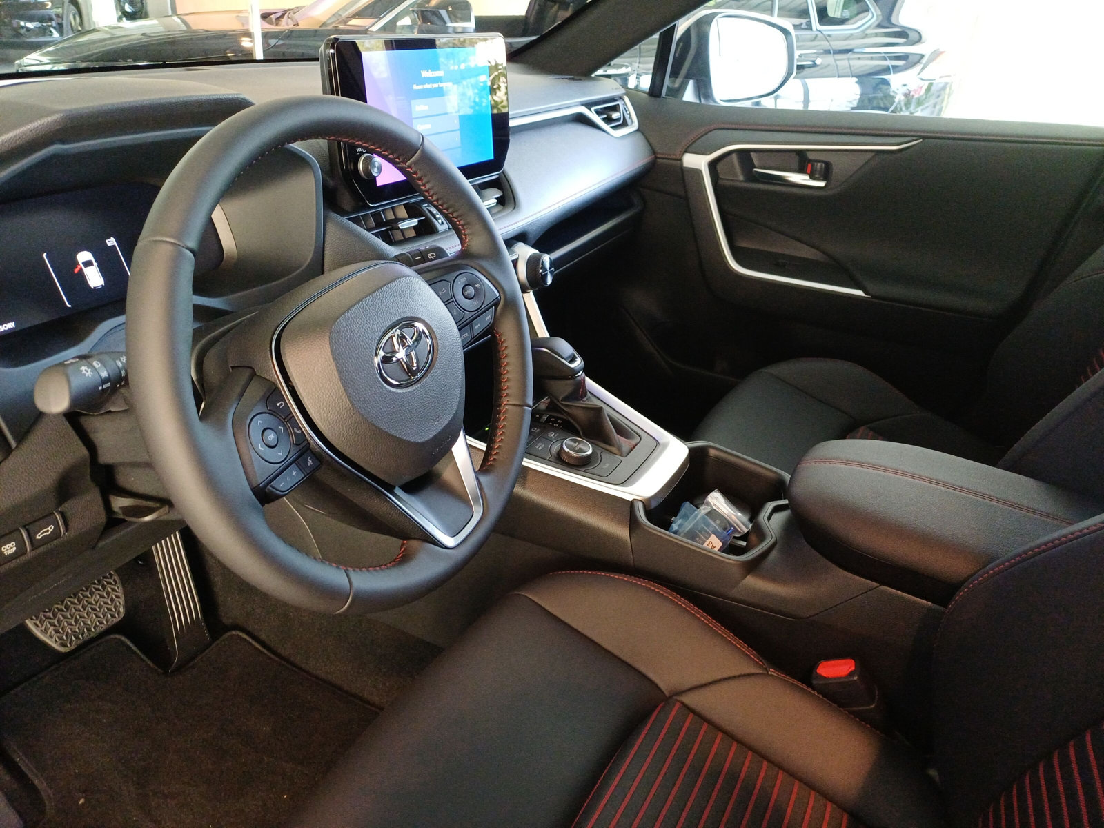 TOYOTA RAV4 2.5 Plug-In-Hybrid Premium-image-5