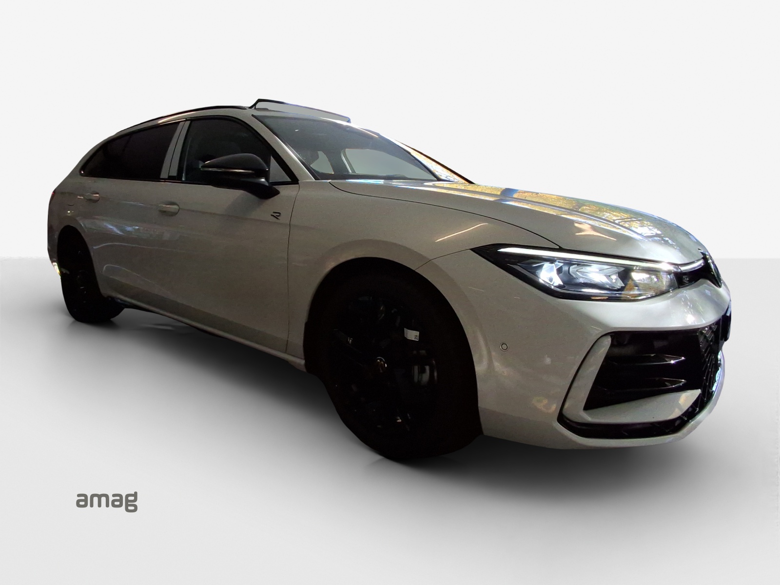 VW Passat Variant 2.0 TSI evo4 R-Line 4 Motion DSG-image-5