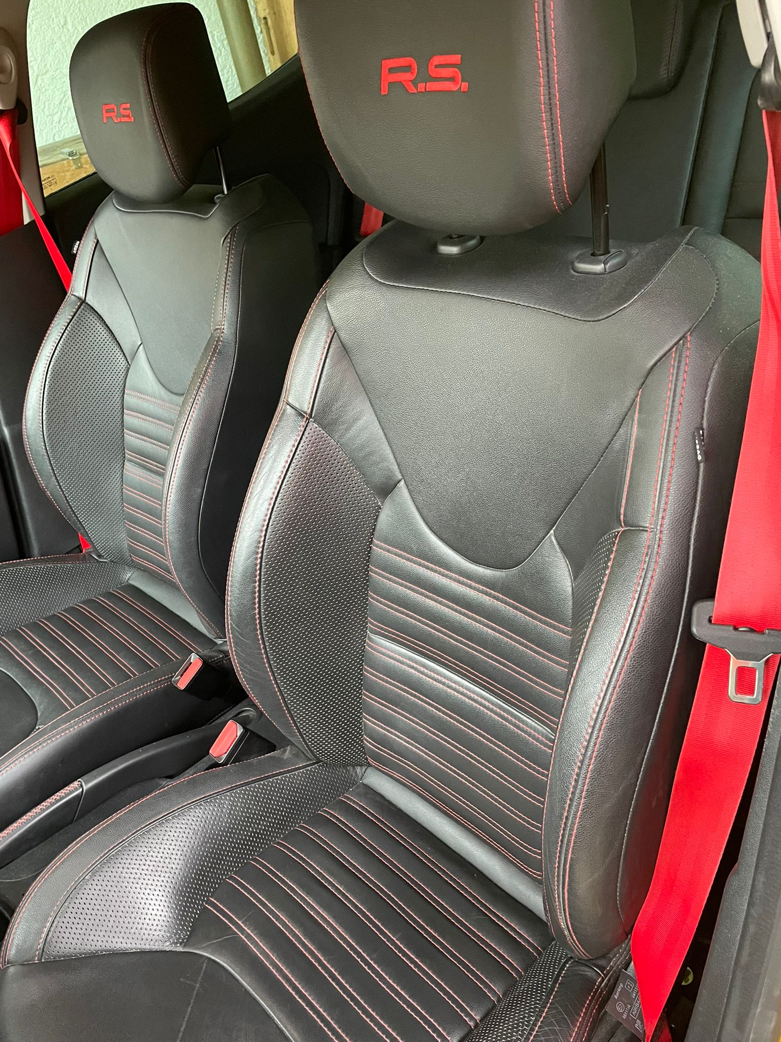 RENAULT Clio 1.6 T RS 220 Trophy EDC-image-6