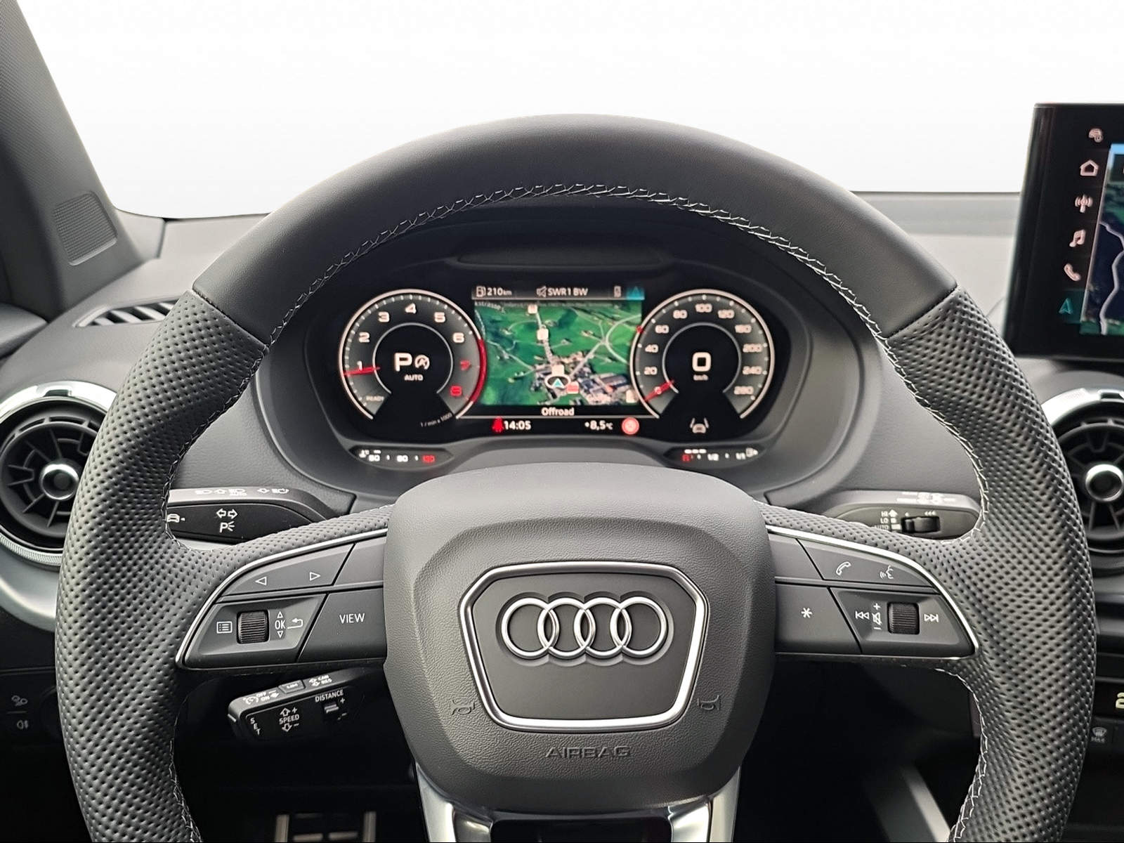 AUDI Q2 40 TFSI advanced Attraction quattro S-tronic-image-4