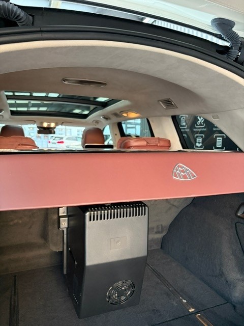 MERCEDES-BENZ GLS Maybach 600 9G-Tronic-image-10