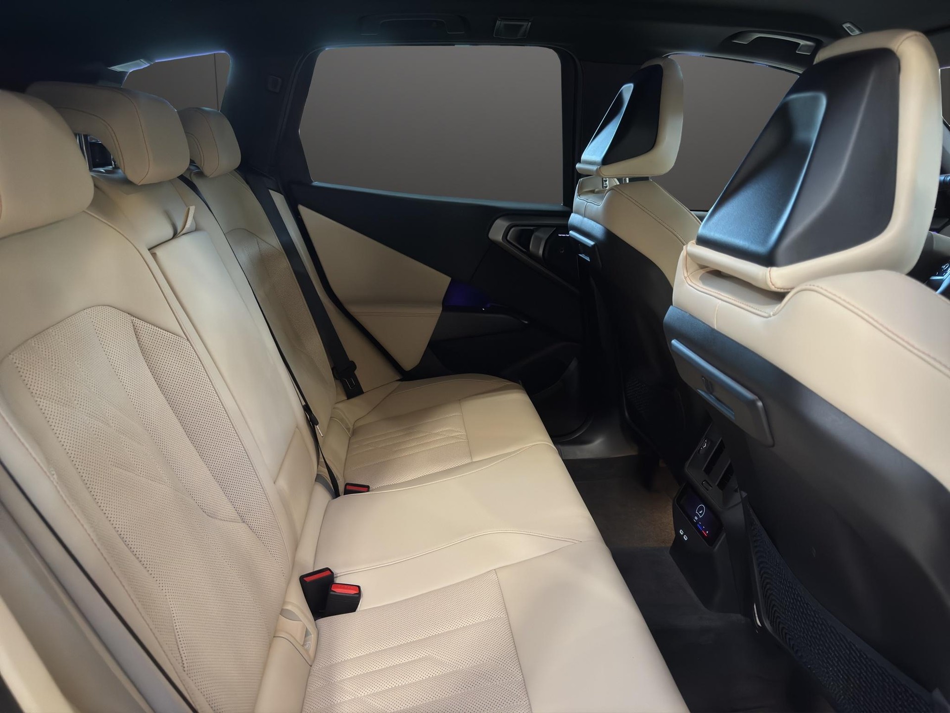 BMW X3 30e xDrive-image-15