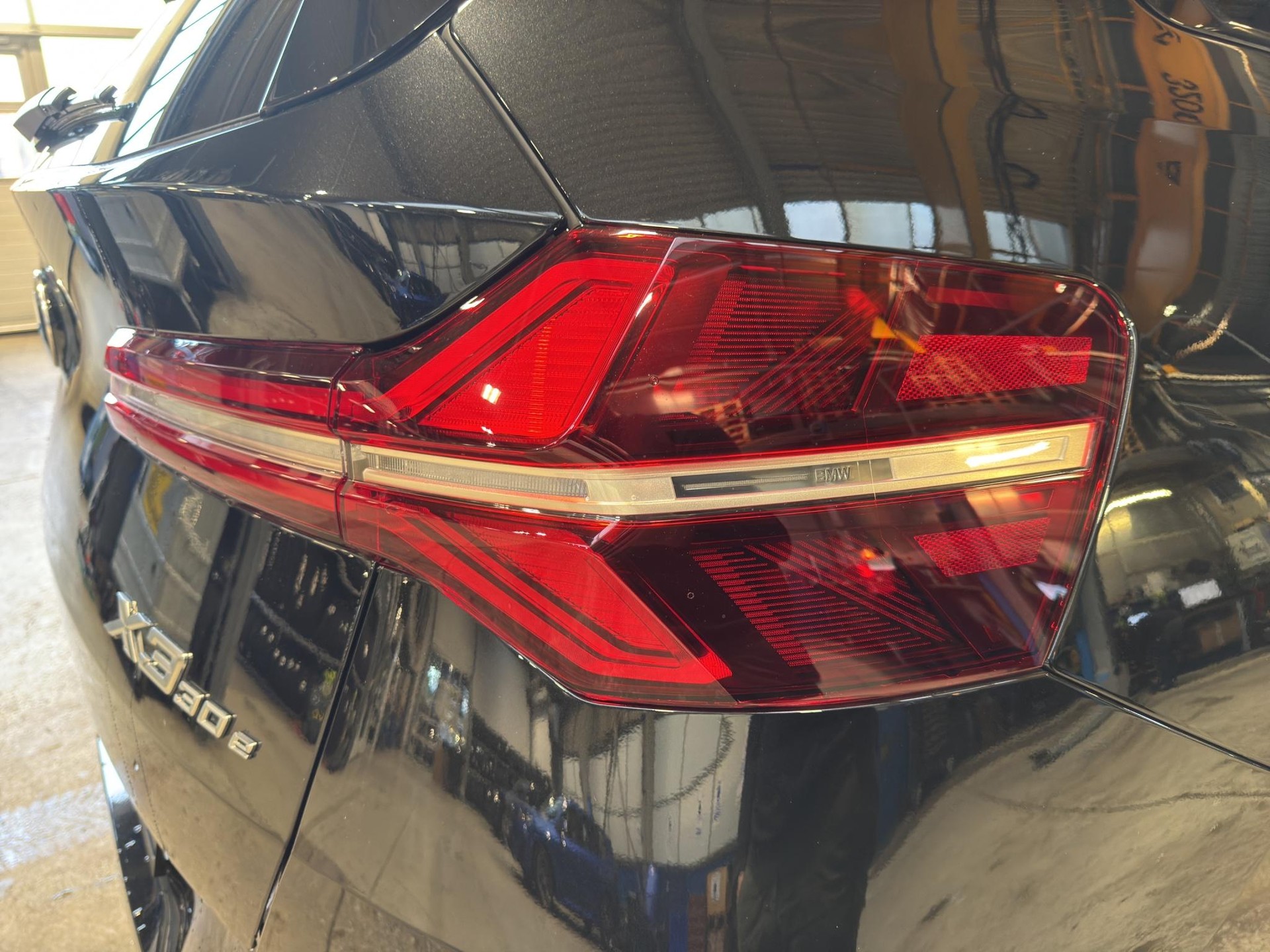 BMW X3 30e xDrive-image-5