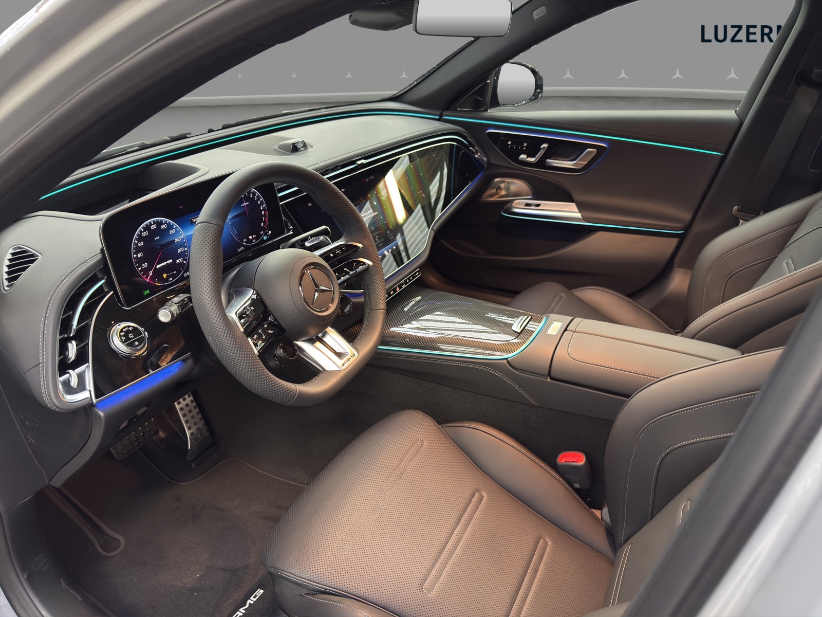 MERCEDES-BENZ E 53 Hybrid 4Matic+ 9G-Tronic-image-9