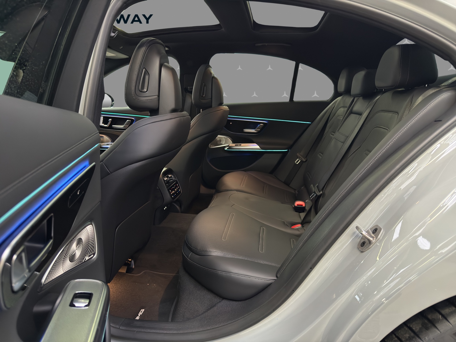 MERCEDES-BENZ E 53 Hybrid 4Matic+ 9G-Tronic-image-15