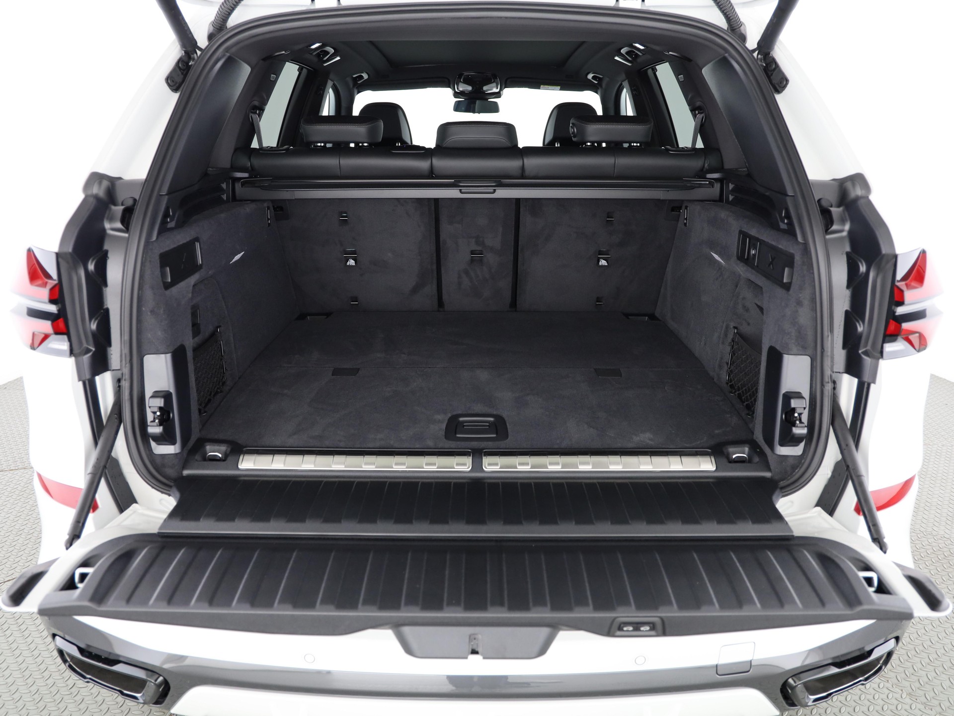 BMW X5 50e xDrive SAG-image-7