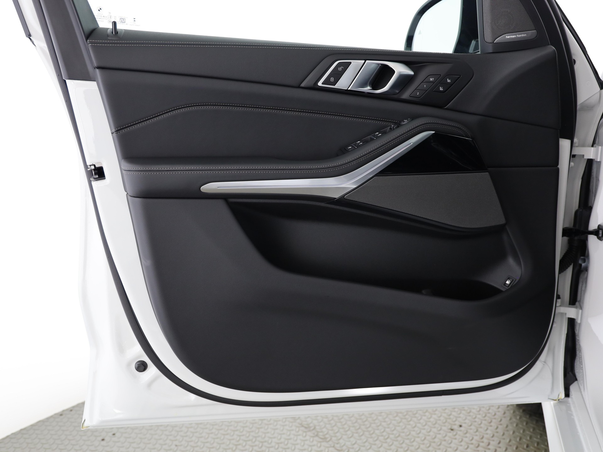 BMW X5 50e xDrive SAG-image-12