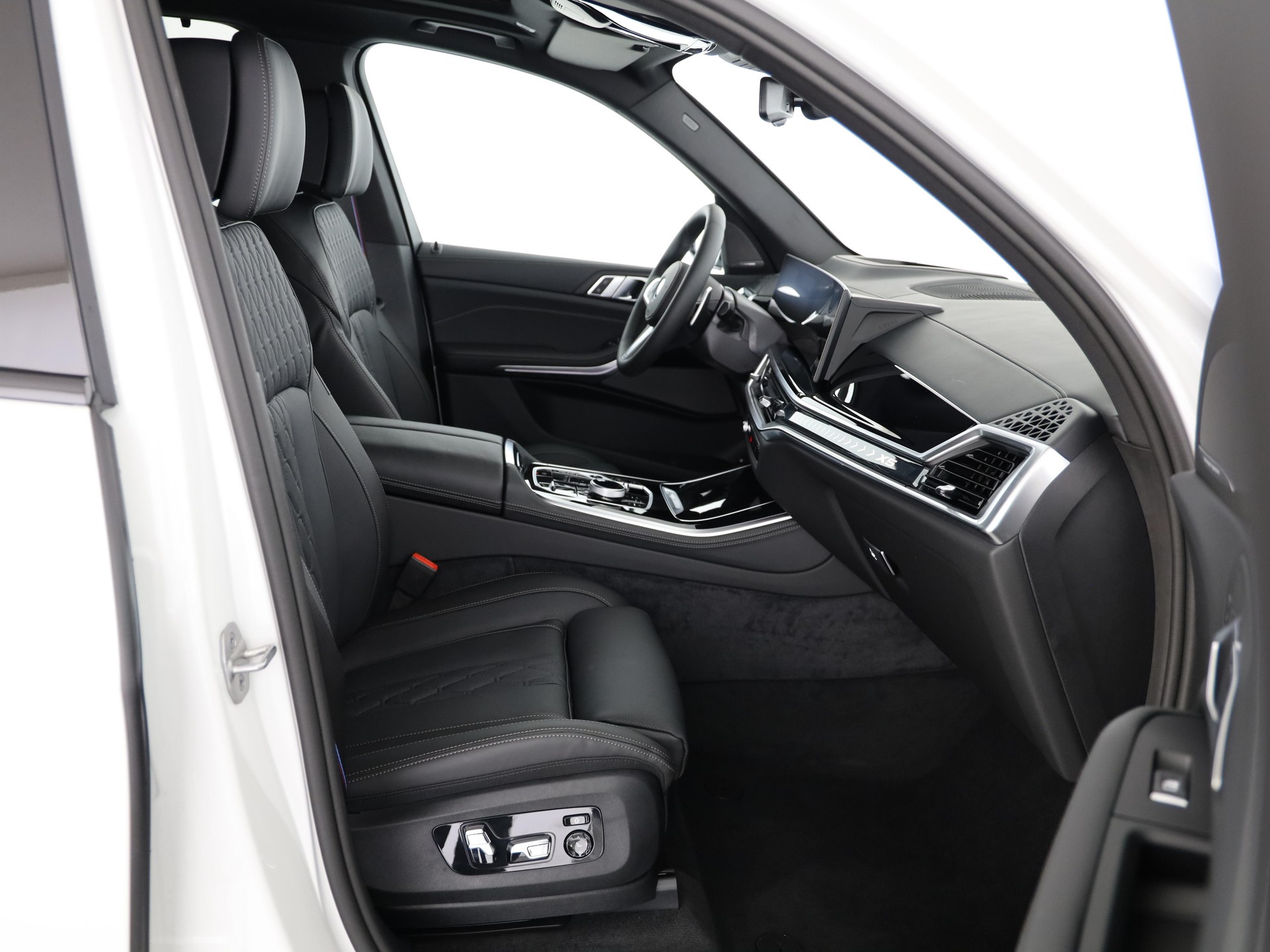 BMW X5 50e xDrive SAG-image-10