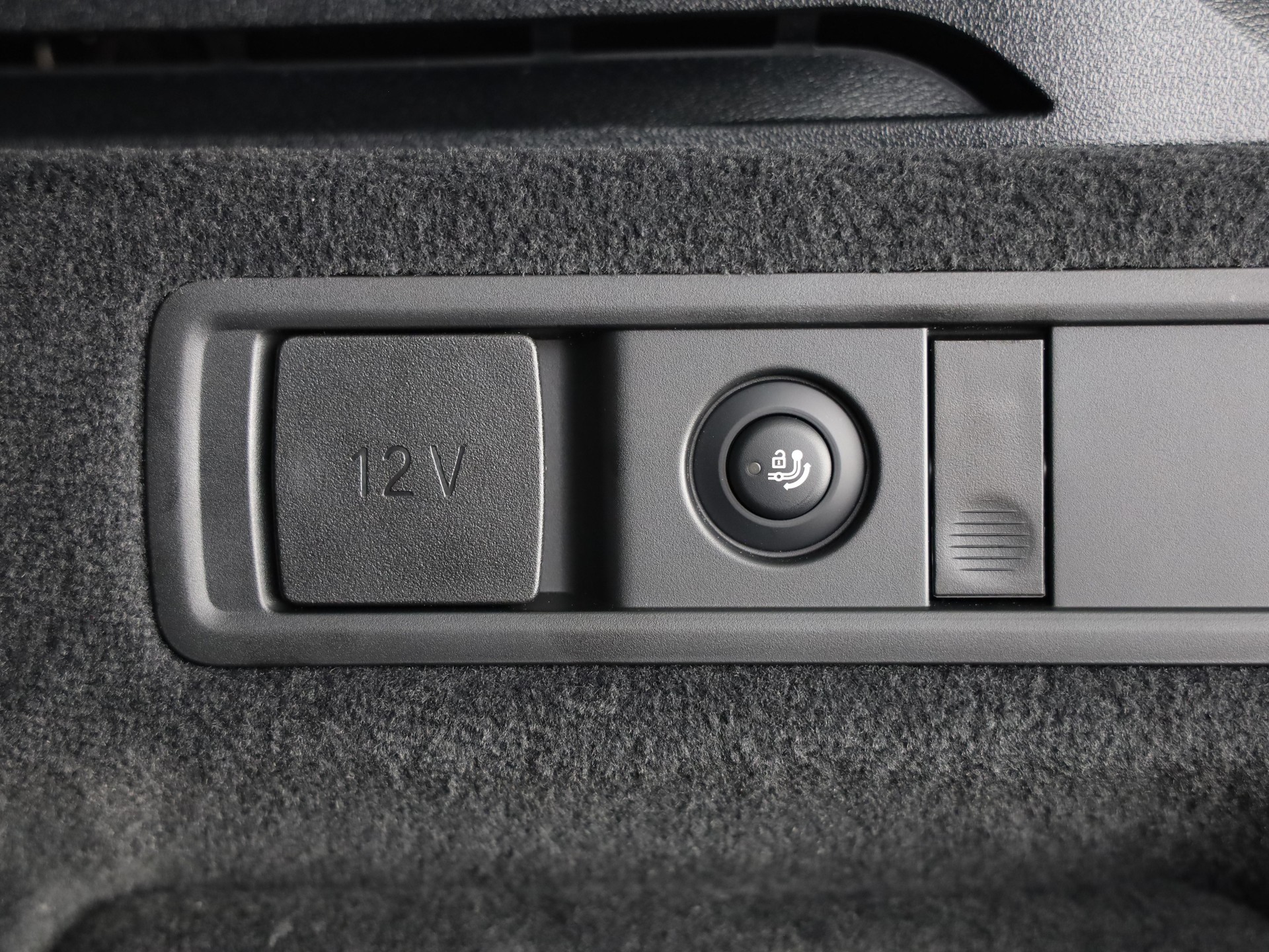BMW X5 50e xDrive SAG-image-8