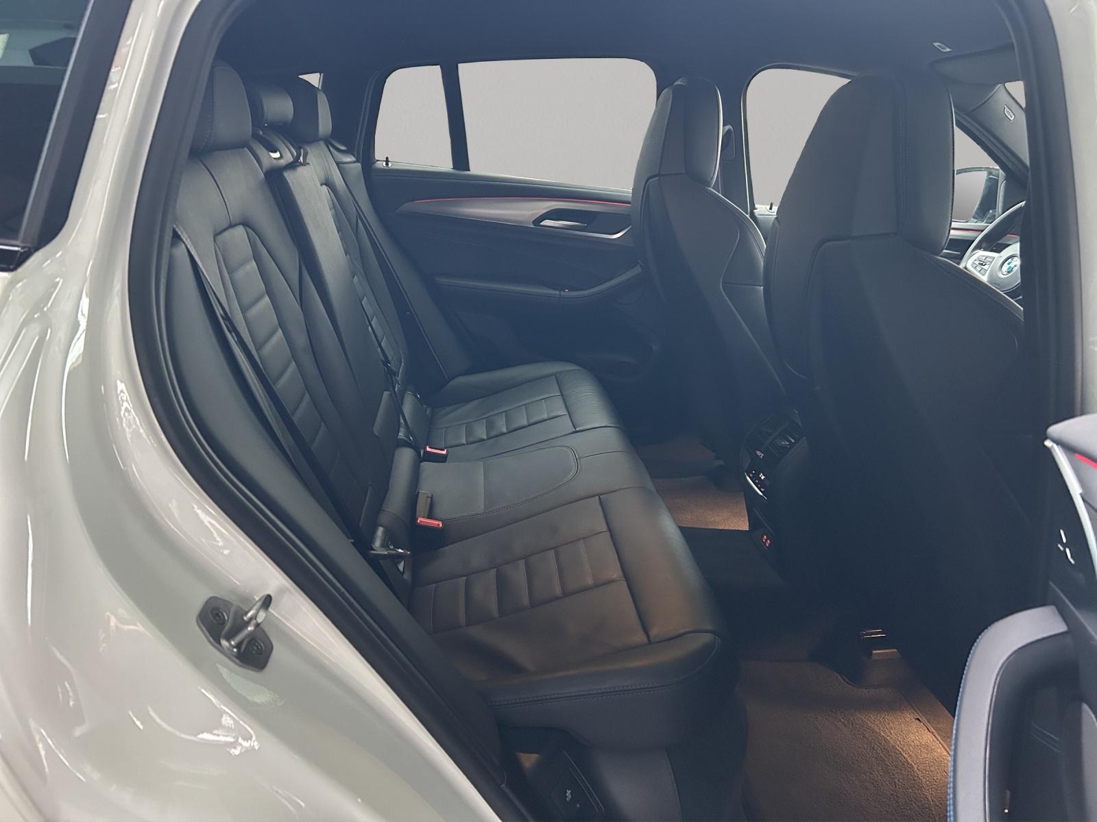 BMW X4 M40i-image-10
