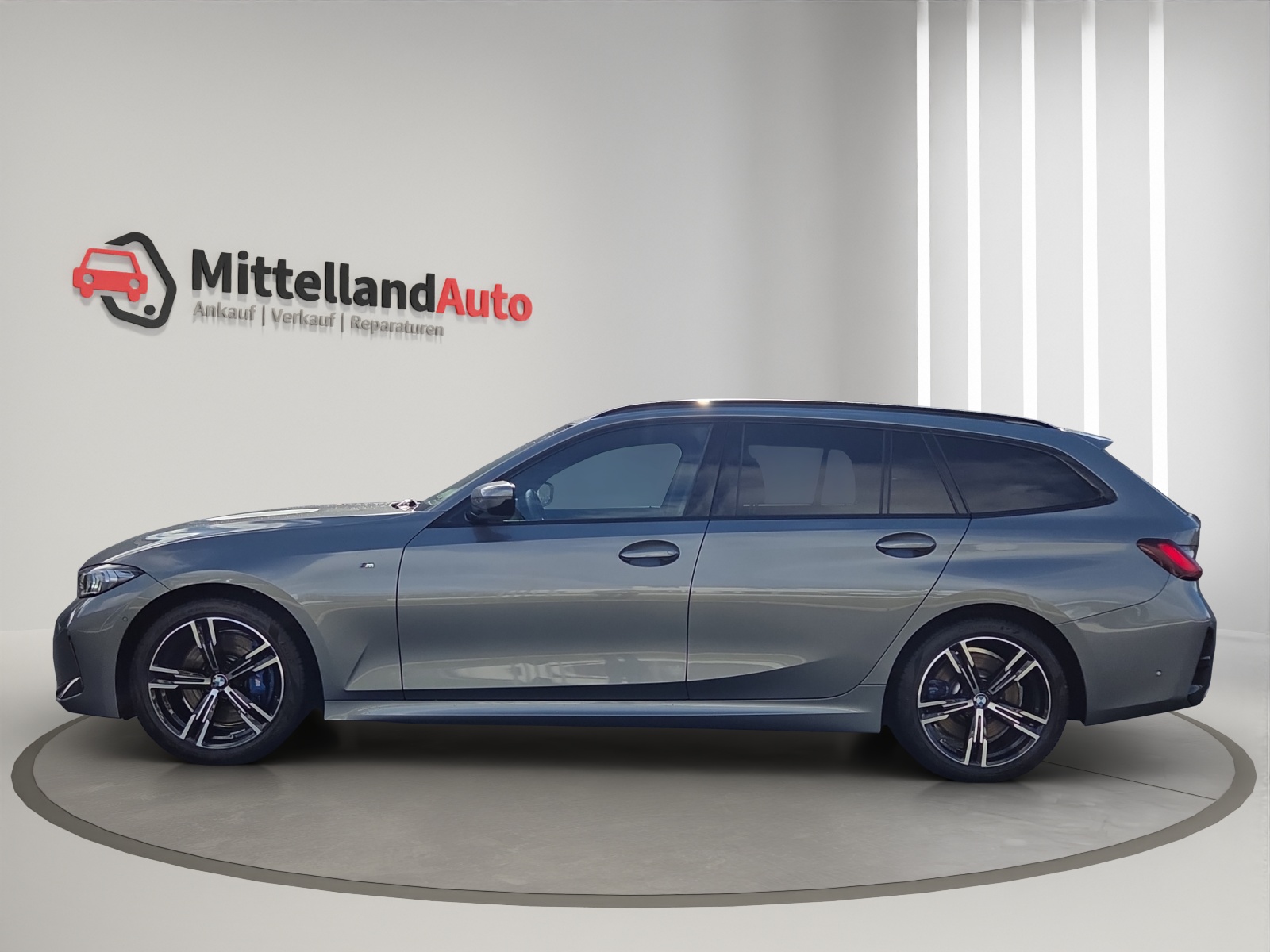 BMW 320d xDrive 48V Touring Steptronic M Sport-image-4