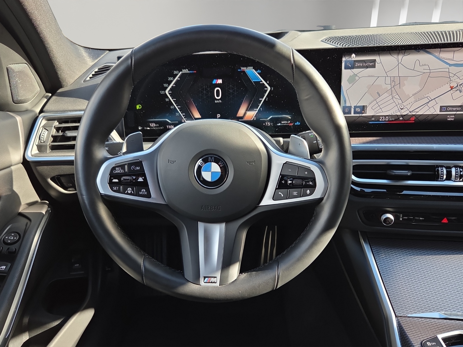 BMW 320d xDrive 48V Touring Steptronic M Sport-image-7