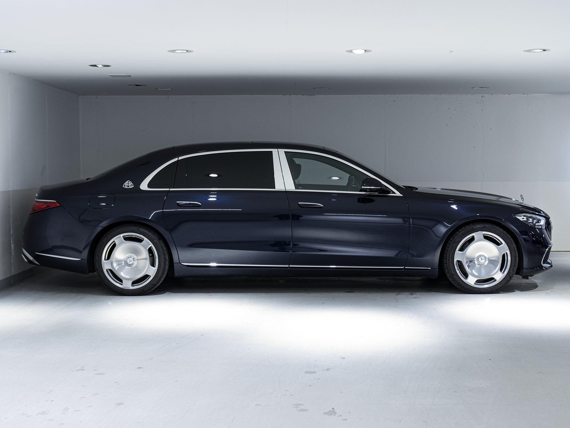 MERCEDES-BENZ S 580 4MATIC Maybach-image-1