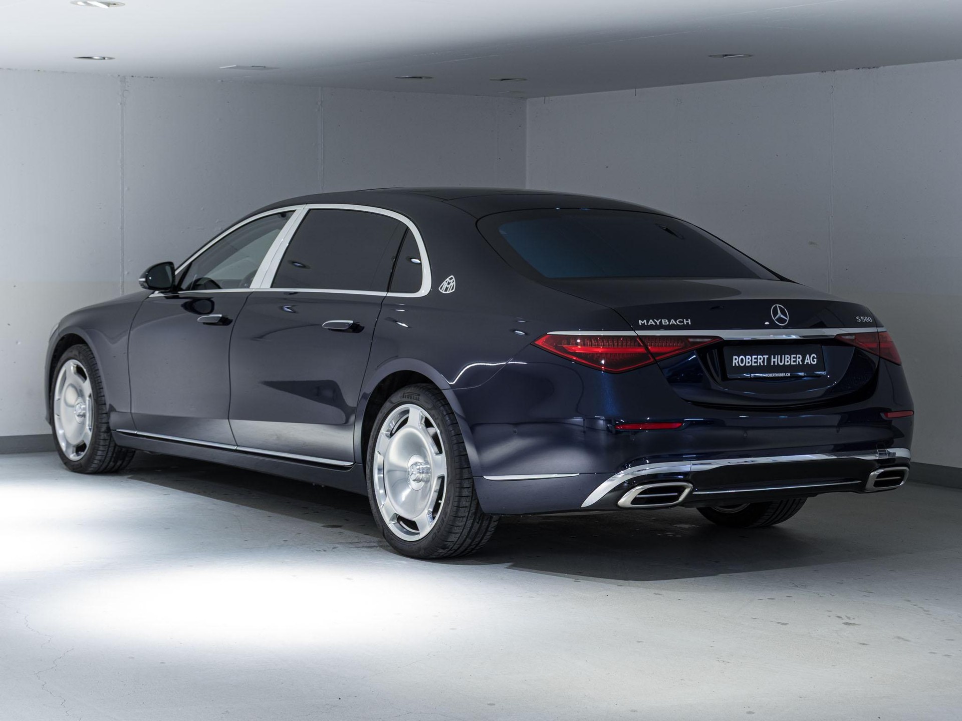 MERCEDES-BENZ S 580 4MATIC Maybach-image-3