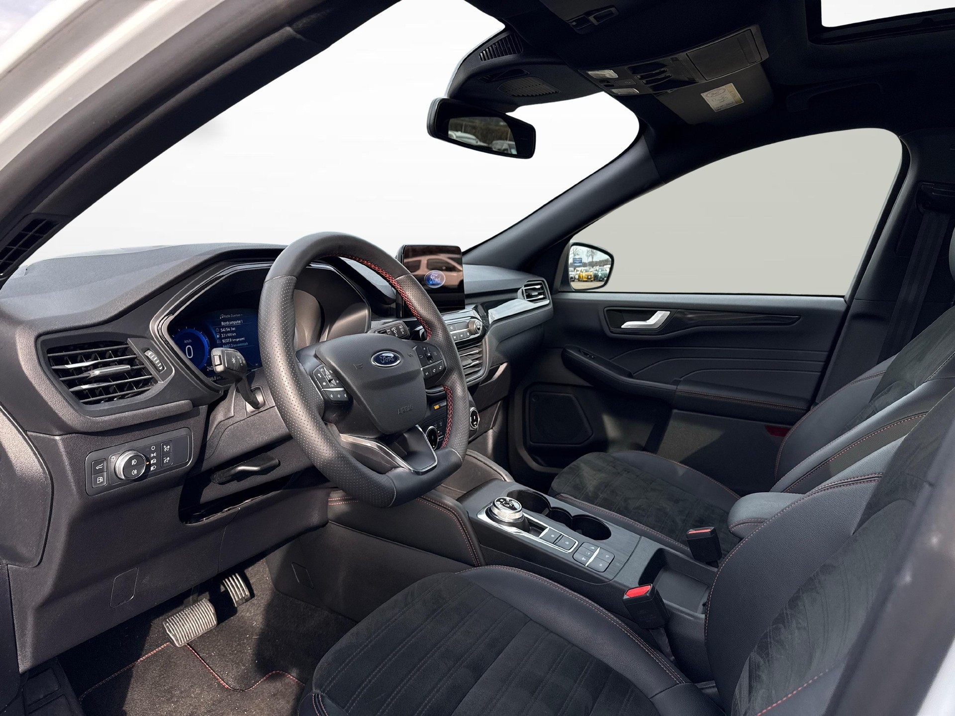 FORD Kuga 2.5 Plug-in Hybrid ST-Line X-image-9