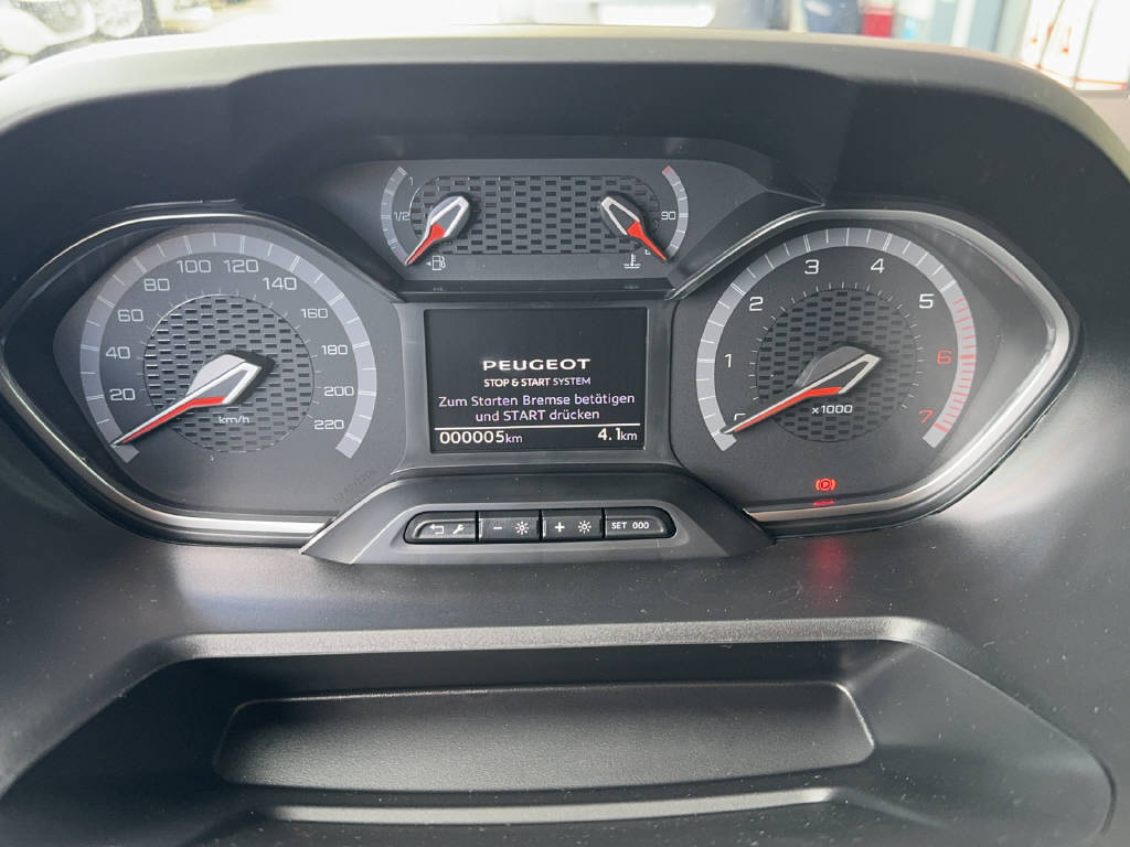 PEUGEOT Rifter 1.5 BlueHDi 130 GT-image-5