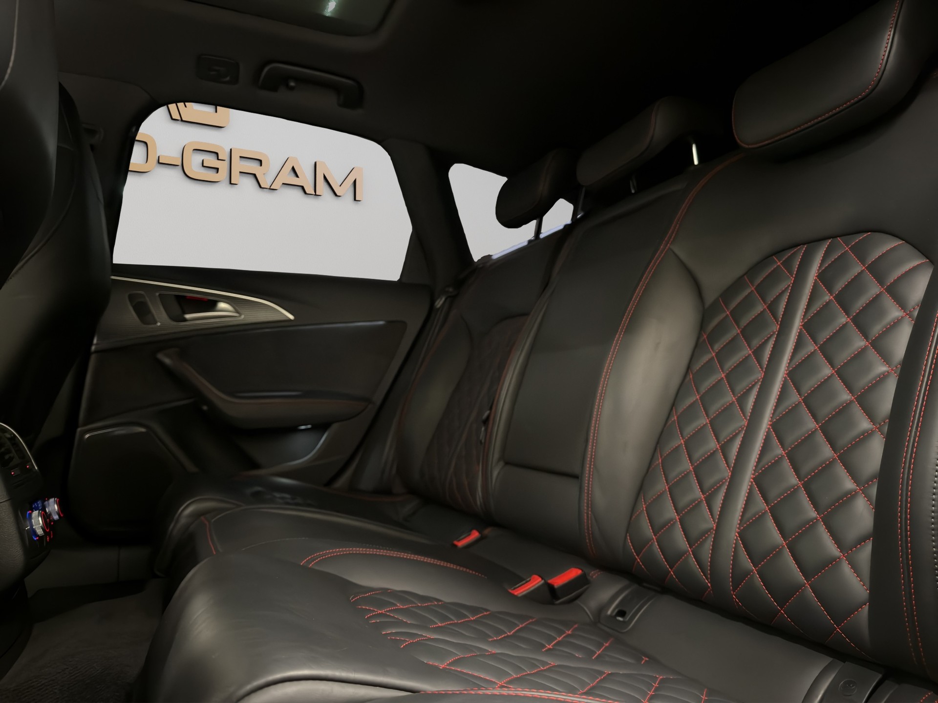 AUDI A6 Avant 3.0 BiTDI V6 qu. competition tiptronic-image-17