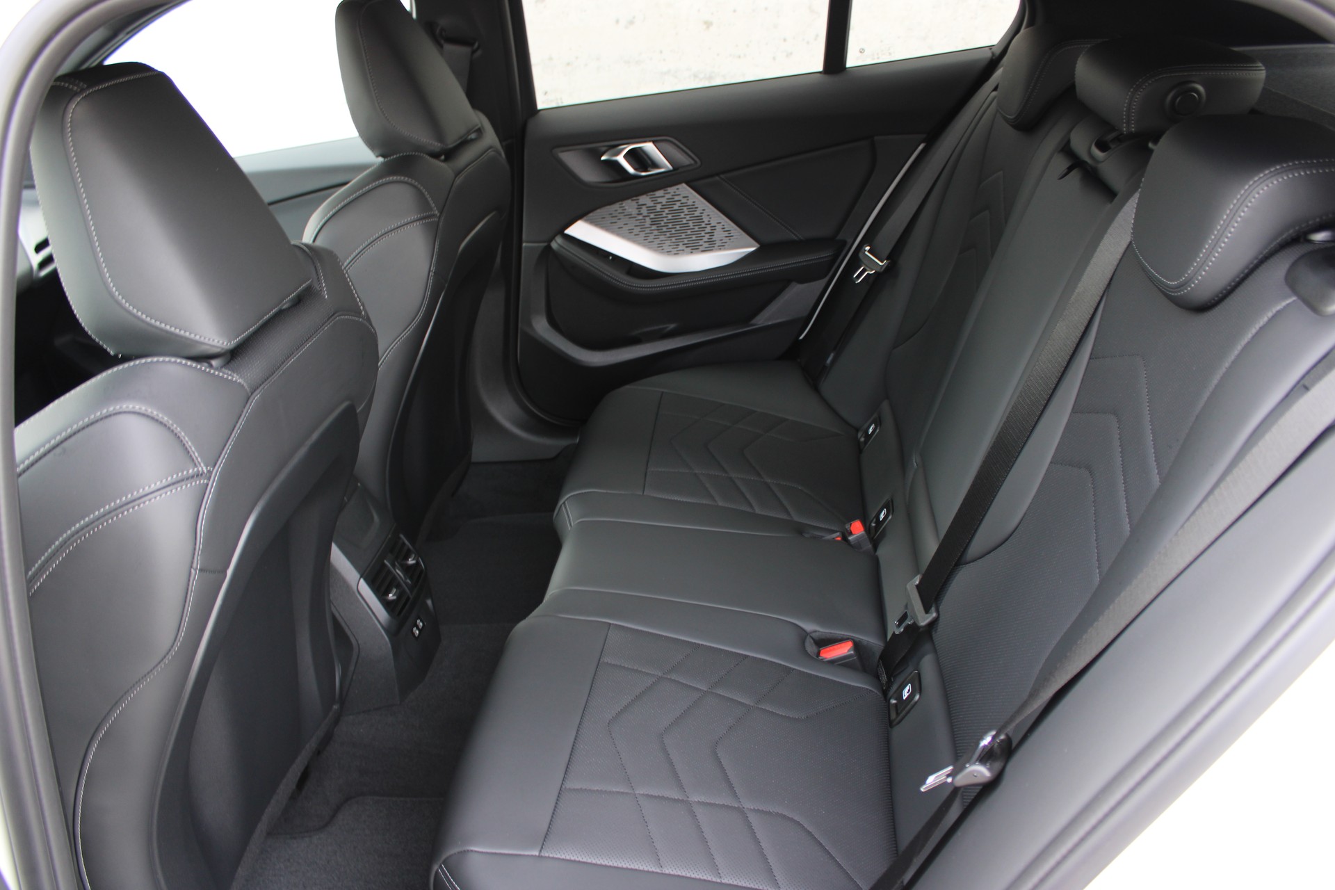 BMW 120 M Sport Steptronic-image-12